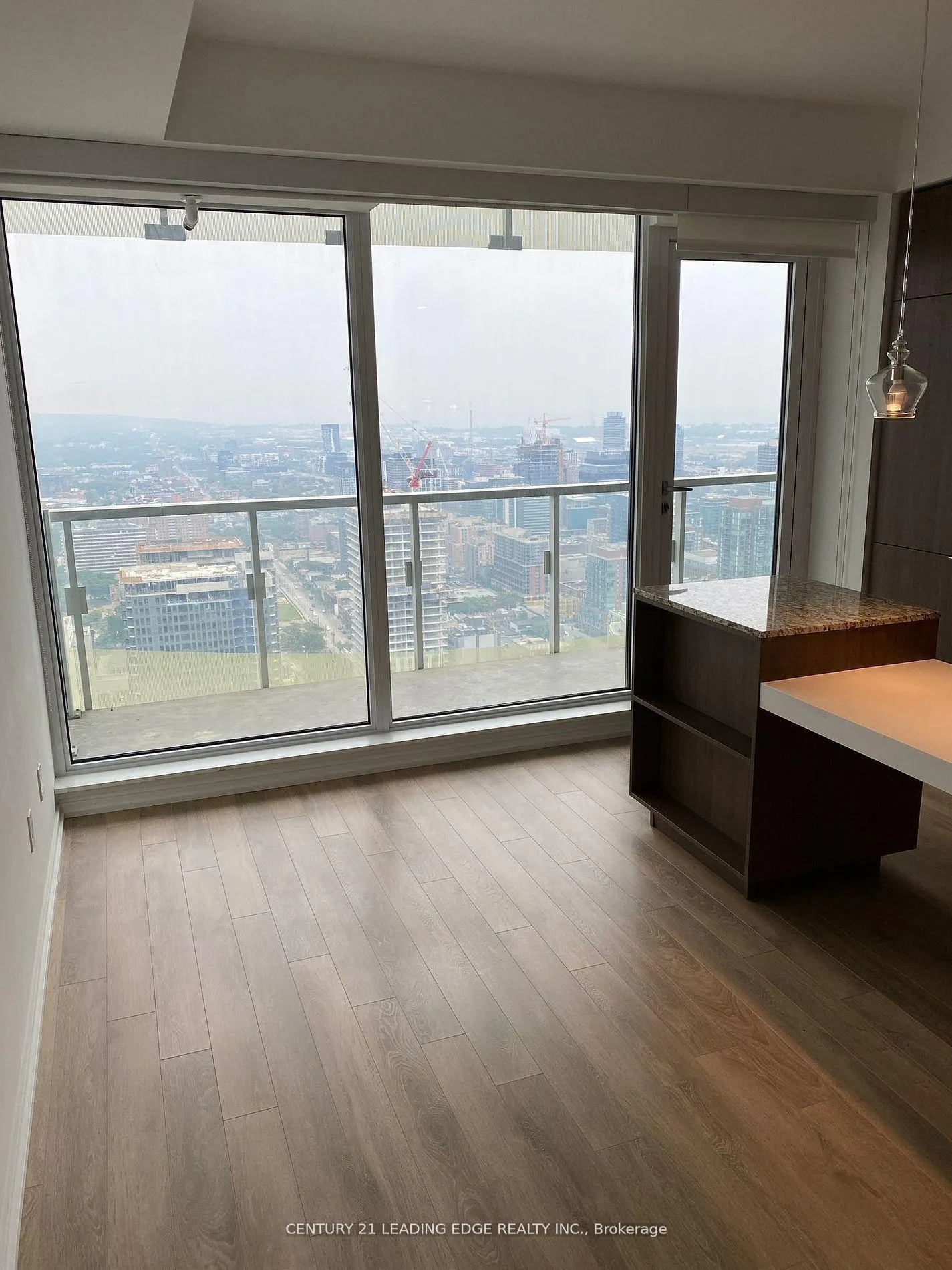 Photo 13 of Unit 4203, 197 Yonge Street, Toronto, Church-Yonge Corridor — HOMEH