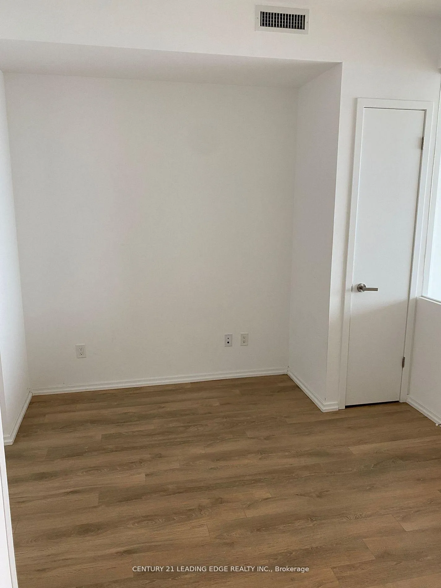 Photo 23 of Unit 4203, 197 Yonge Street, Toronto, Church-Yonge Corridor — HOMEH