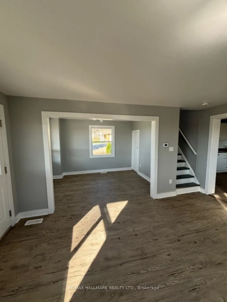 Photo 2 of 16956 County Road 27, Springwater, Elmvale — HOMEH