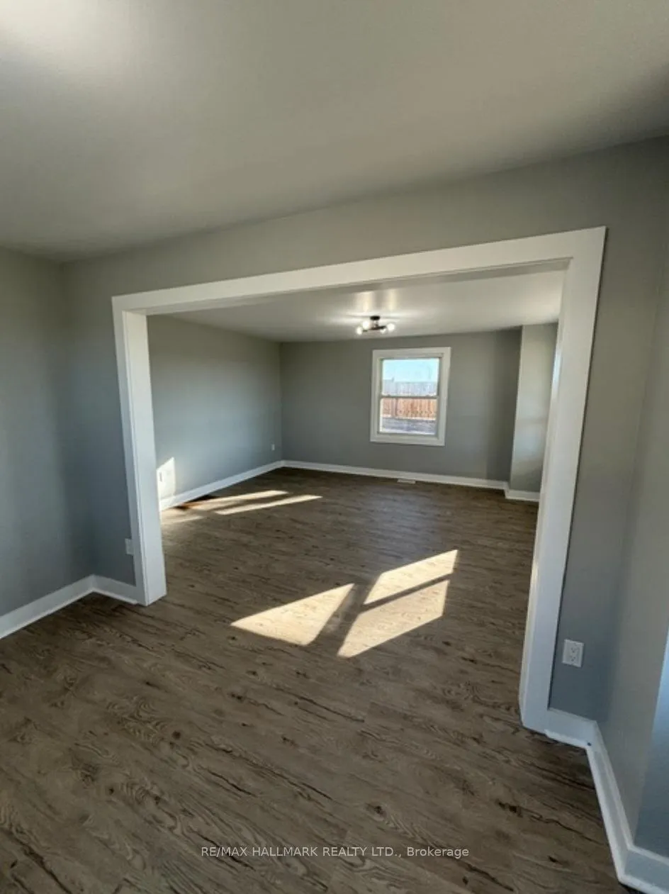 Photo 4 of 16956 County Road 27, Springwater, Elmvale — HOMEH