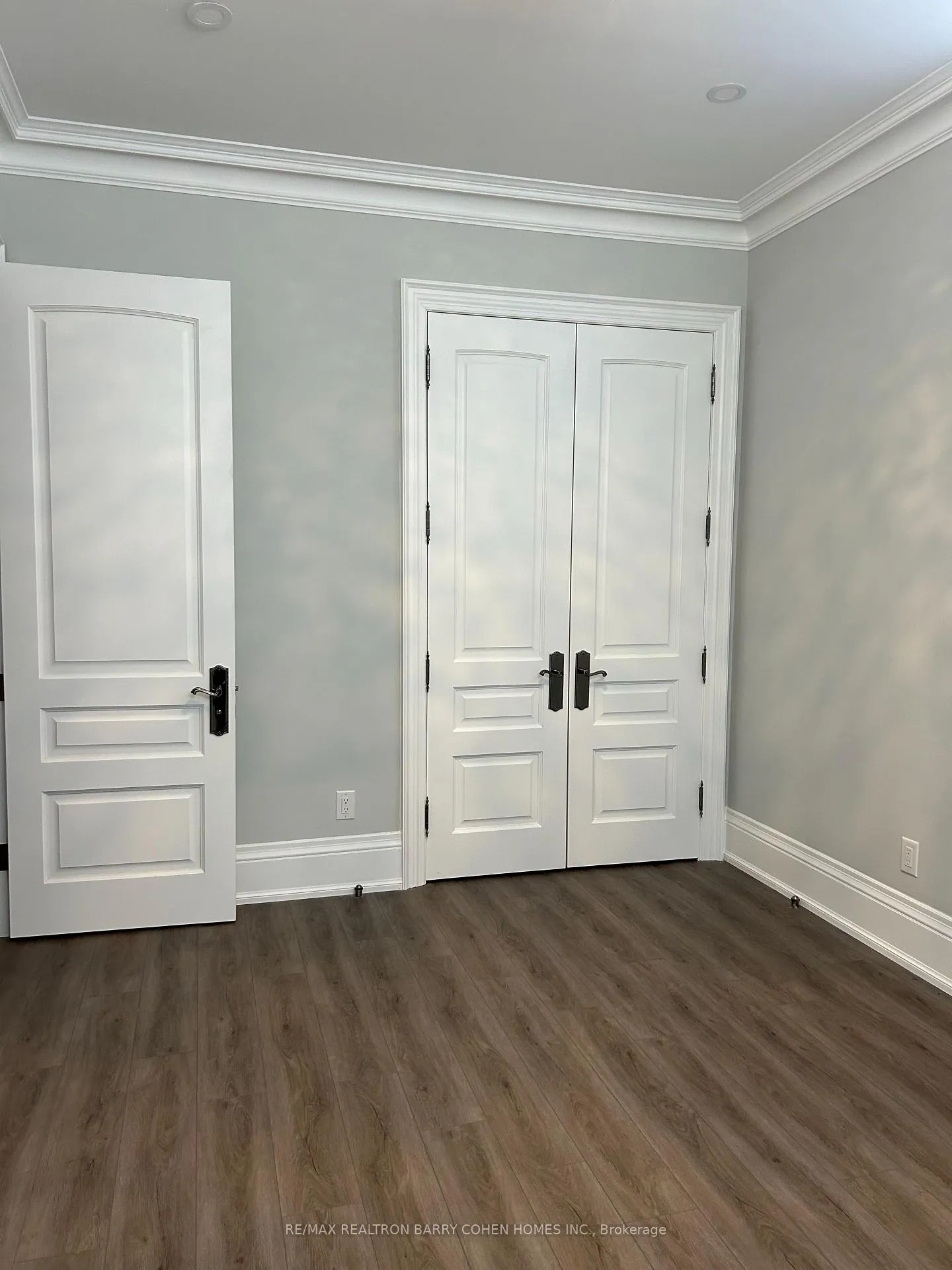 Photo 15 of Unit Basement, 34 Crestwood Road, Vaughan, Crestwood-Springfarm-Yorkhill — HOMEH