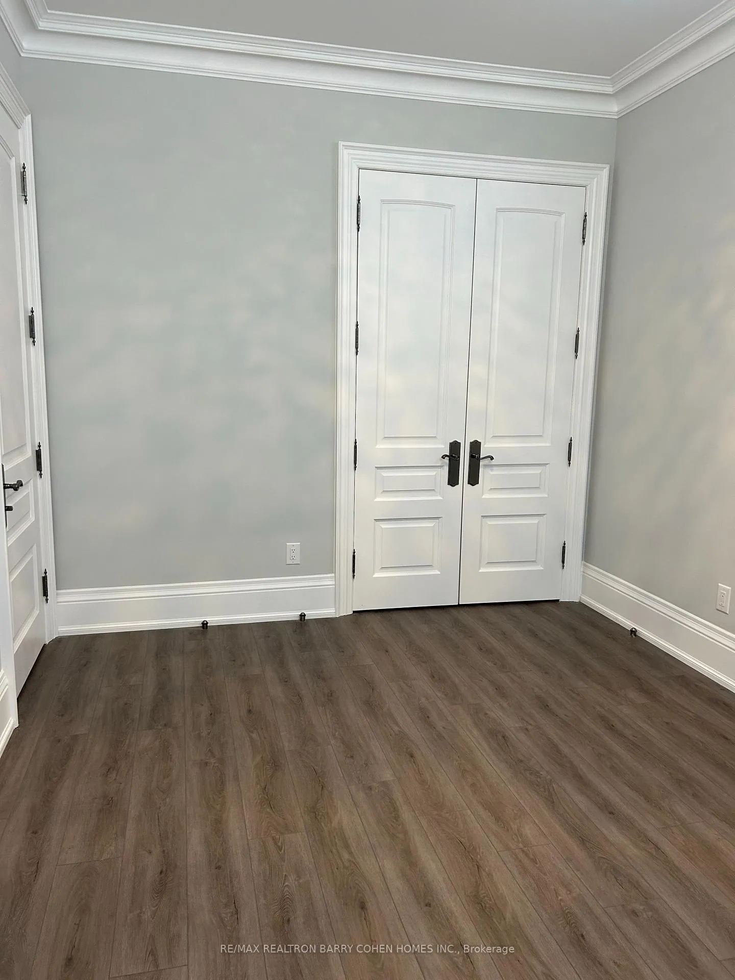 Photo 16 of Unit Basement, 34 Crestwood Road, Vaughan, Crestwood-Springfarm-Yorkhill — HOMEH