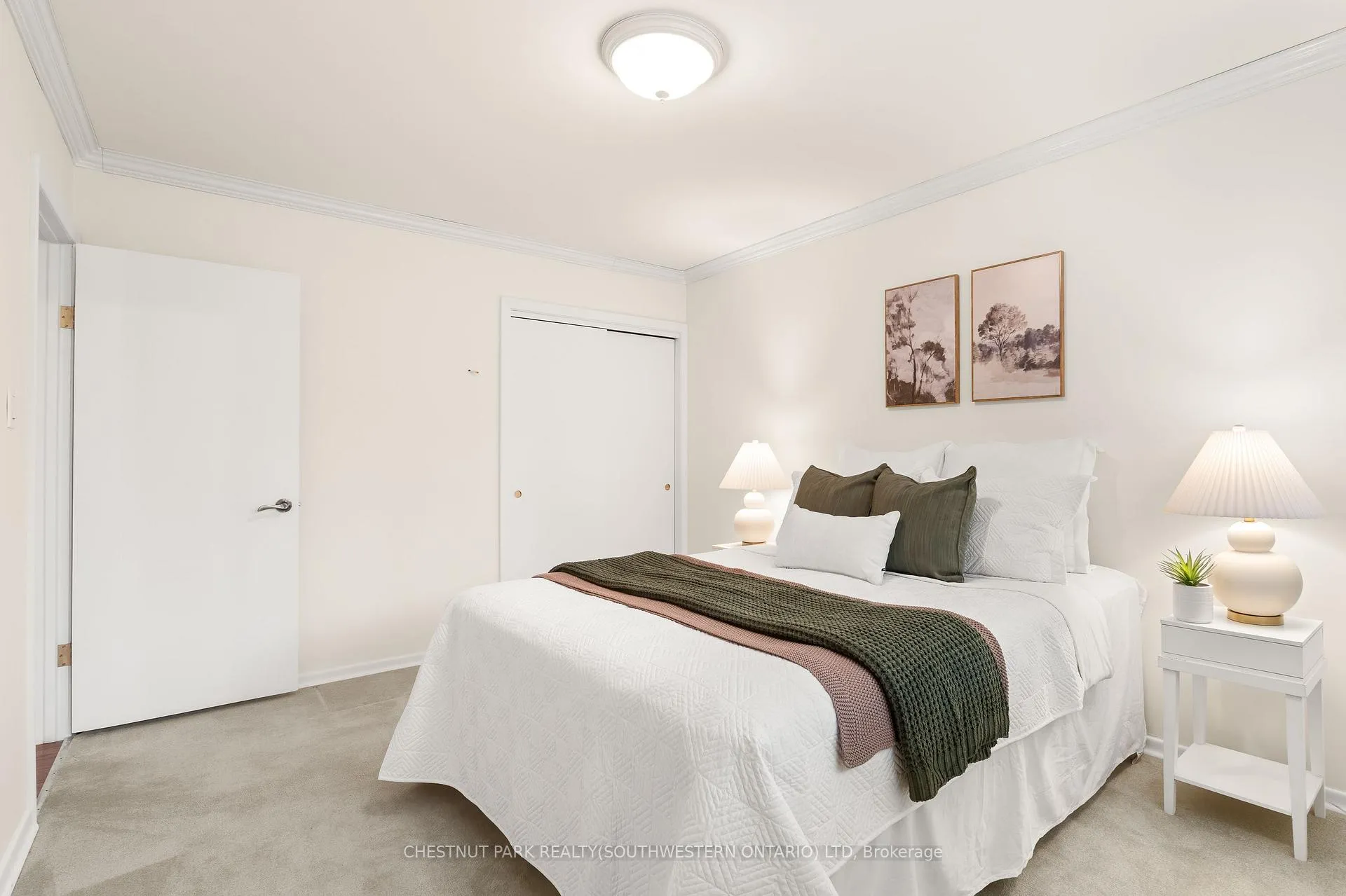 Photo 17 of 24 Grand Hill Drive, Kitchener, Pioneer Tower West — HOMEH