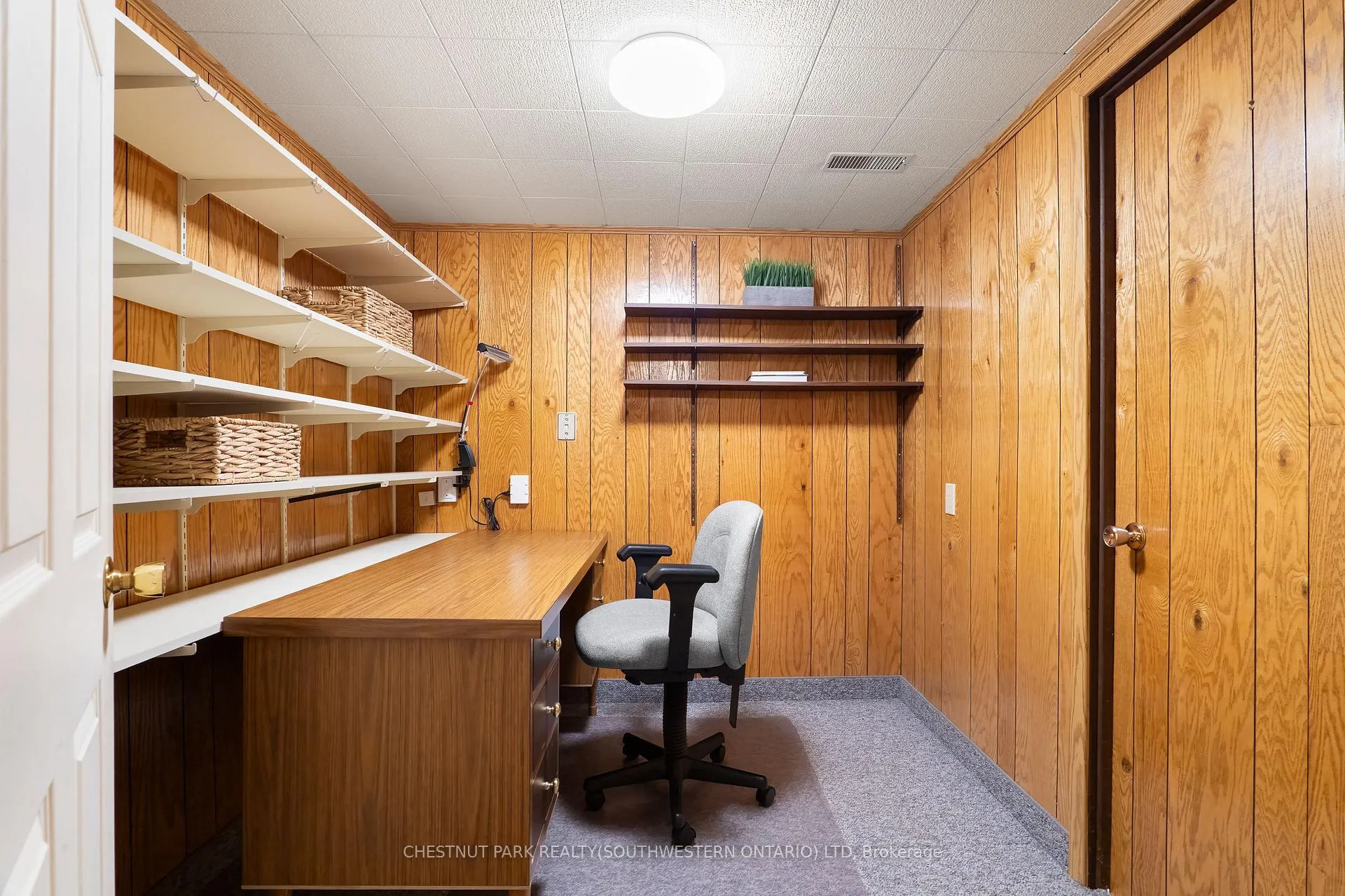 Photo 26 of 24 Grand Hill Drive, Kitchener, Pioneer Tower West — HOMEH