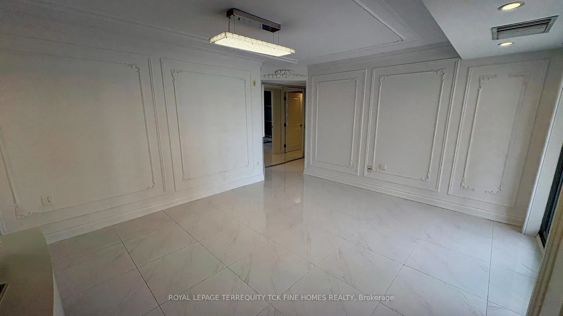 Photo 9 of Unit 1101, 105 Victoria Street, Toronto, Church-Yonge Corridor — HOMEH