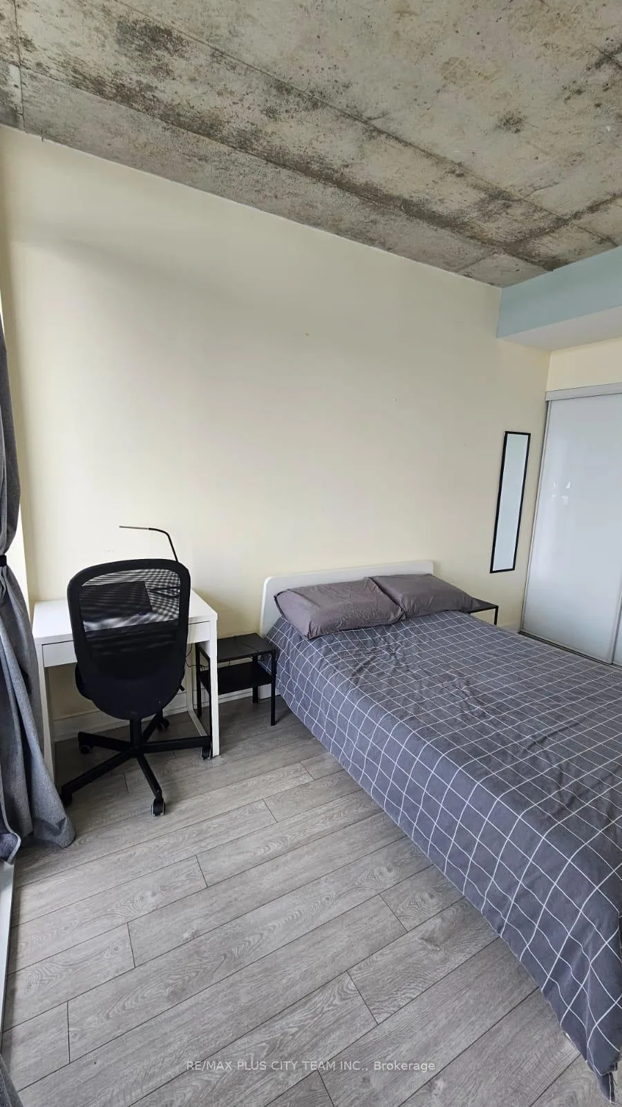 Photo 9 of Unit 1403, 15 Baseball Place, Toronto, South Riverdale — HOMEH