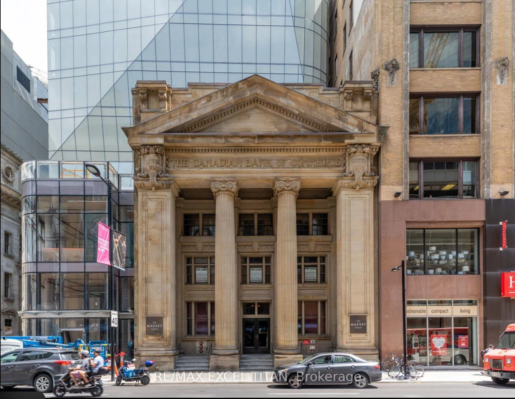 Photo 7 of 197 Yonge Street, Toronto, Church-Yonge Corridor — HOMEH