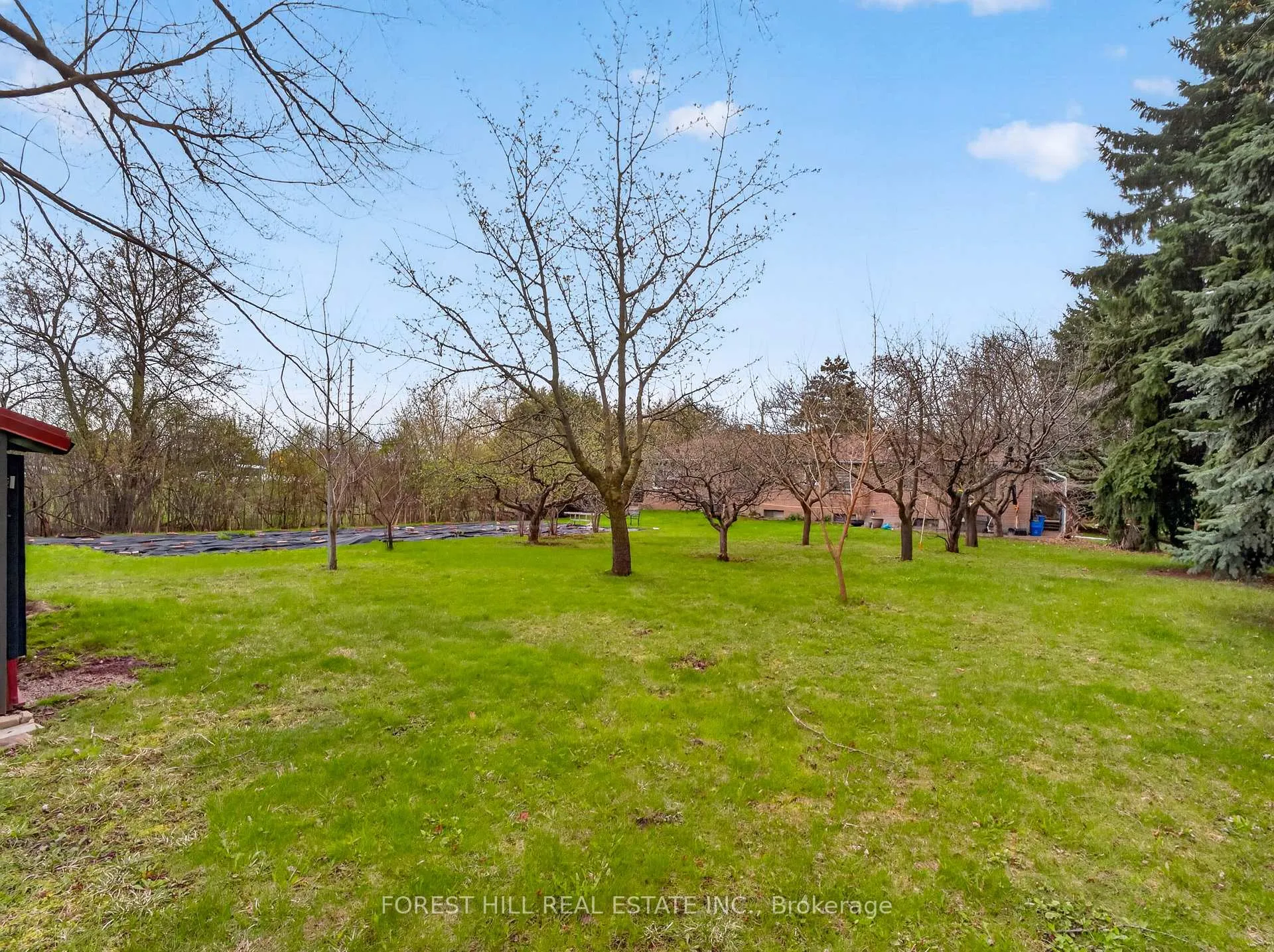 Photo 13 of 27 Vaughan Boulevard, Vaughan, Beverley Glen — HOMEH
