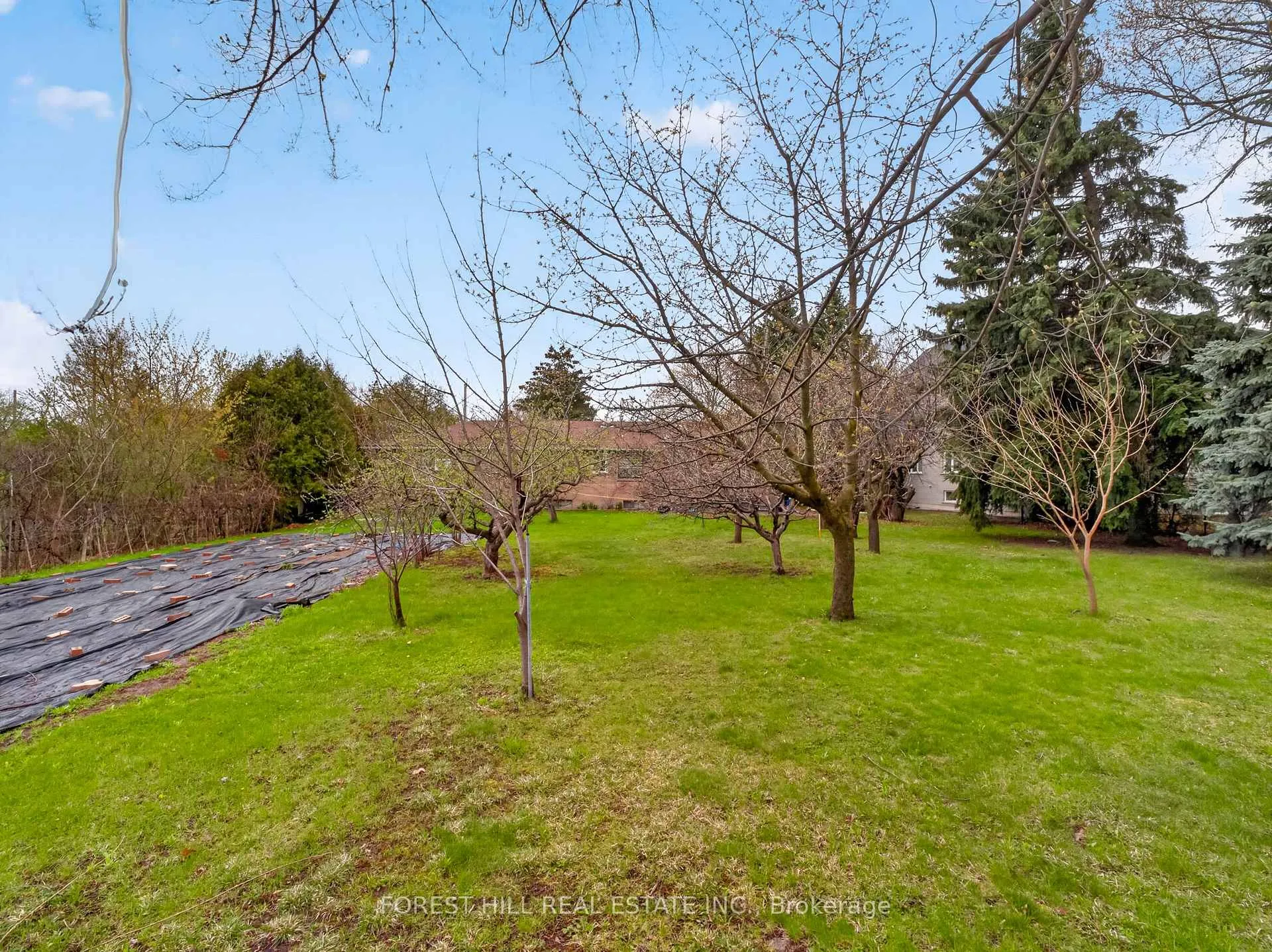 Photo 14 of 27 Vaughan Boulevard, Vaughan, Beverley Glen — HOMEH