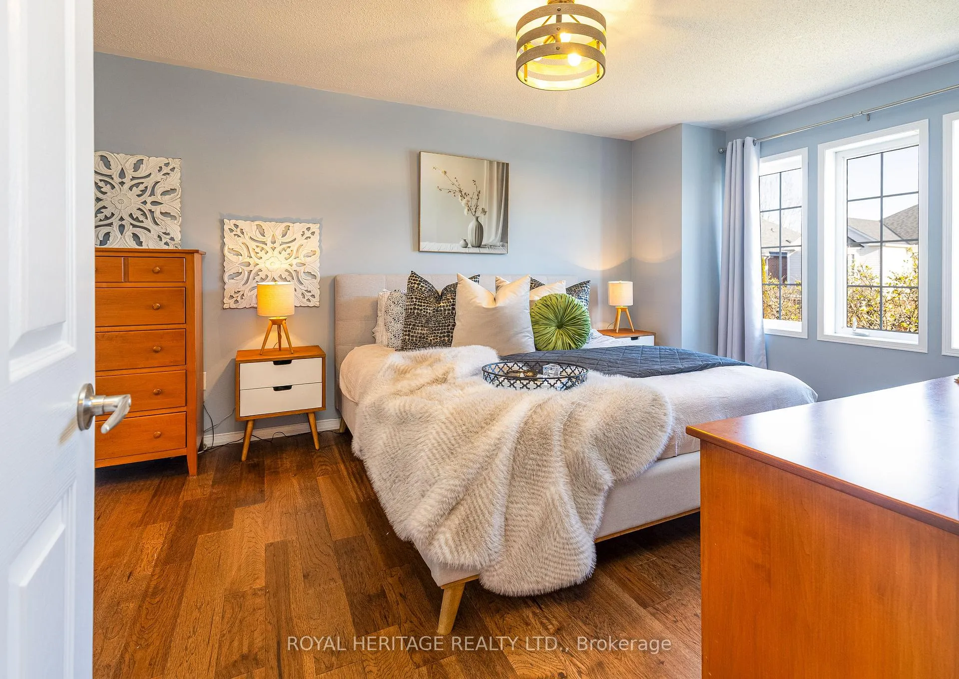 Photo 19 of 24 O'Leary Drive, Ajax, South East — HOMEH