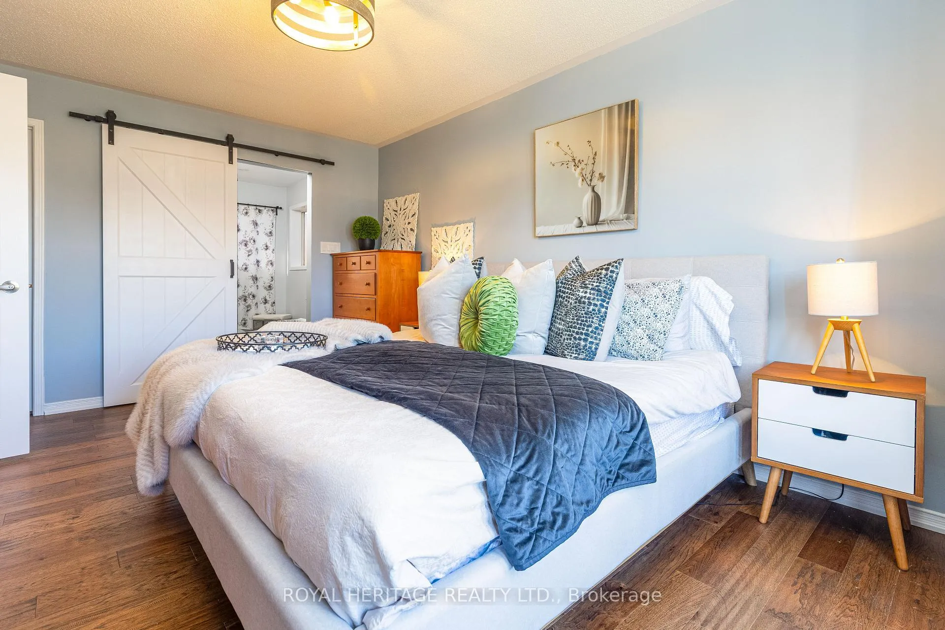 Photo 20 of 24 O'Leary Drive, Ajax, South East — HOMEH
