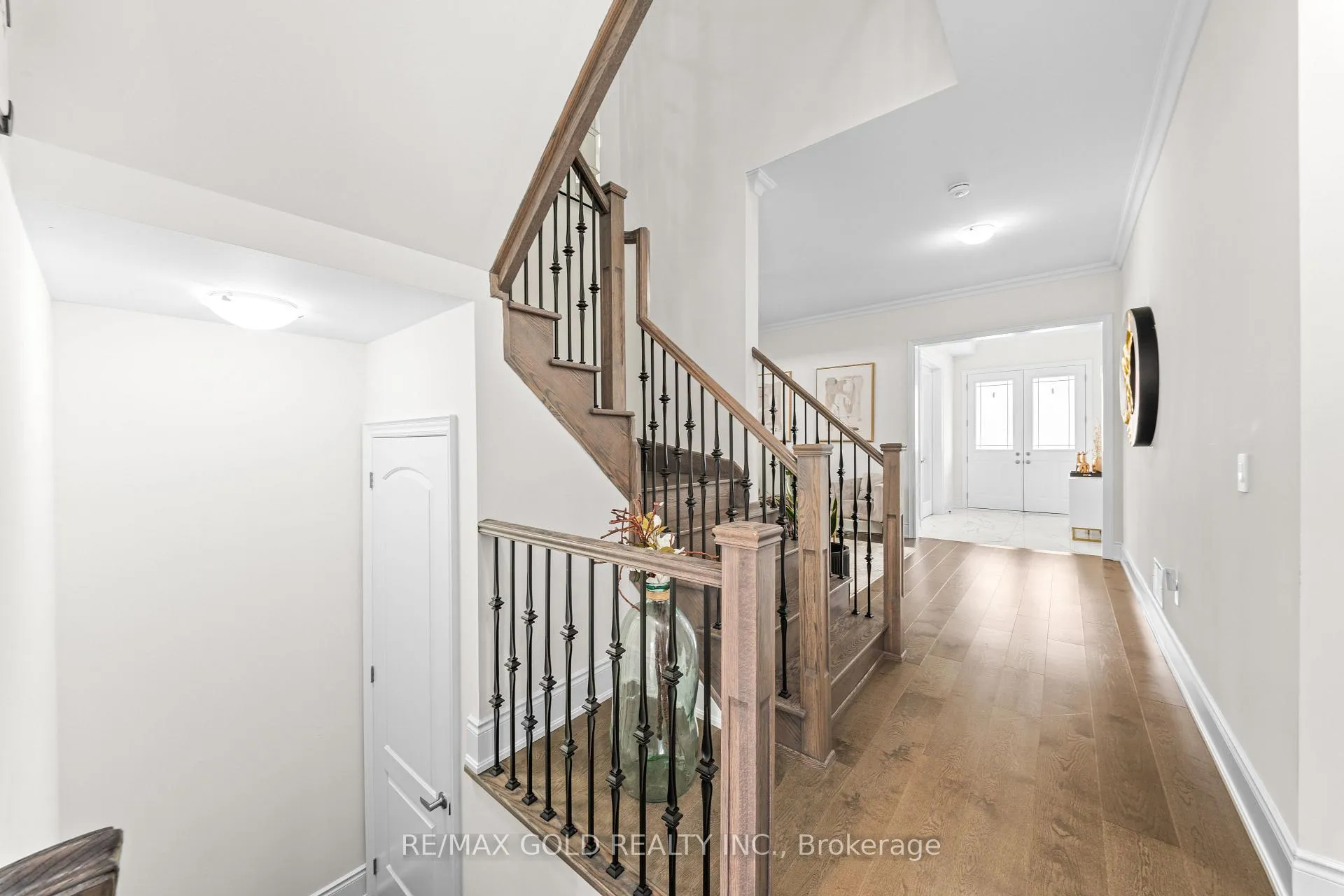 Photo 12 of 41 Daisy Meadow Crescent, Caledon, Caledon East — HOMEH