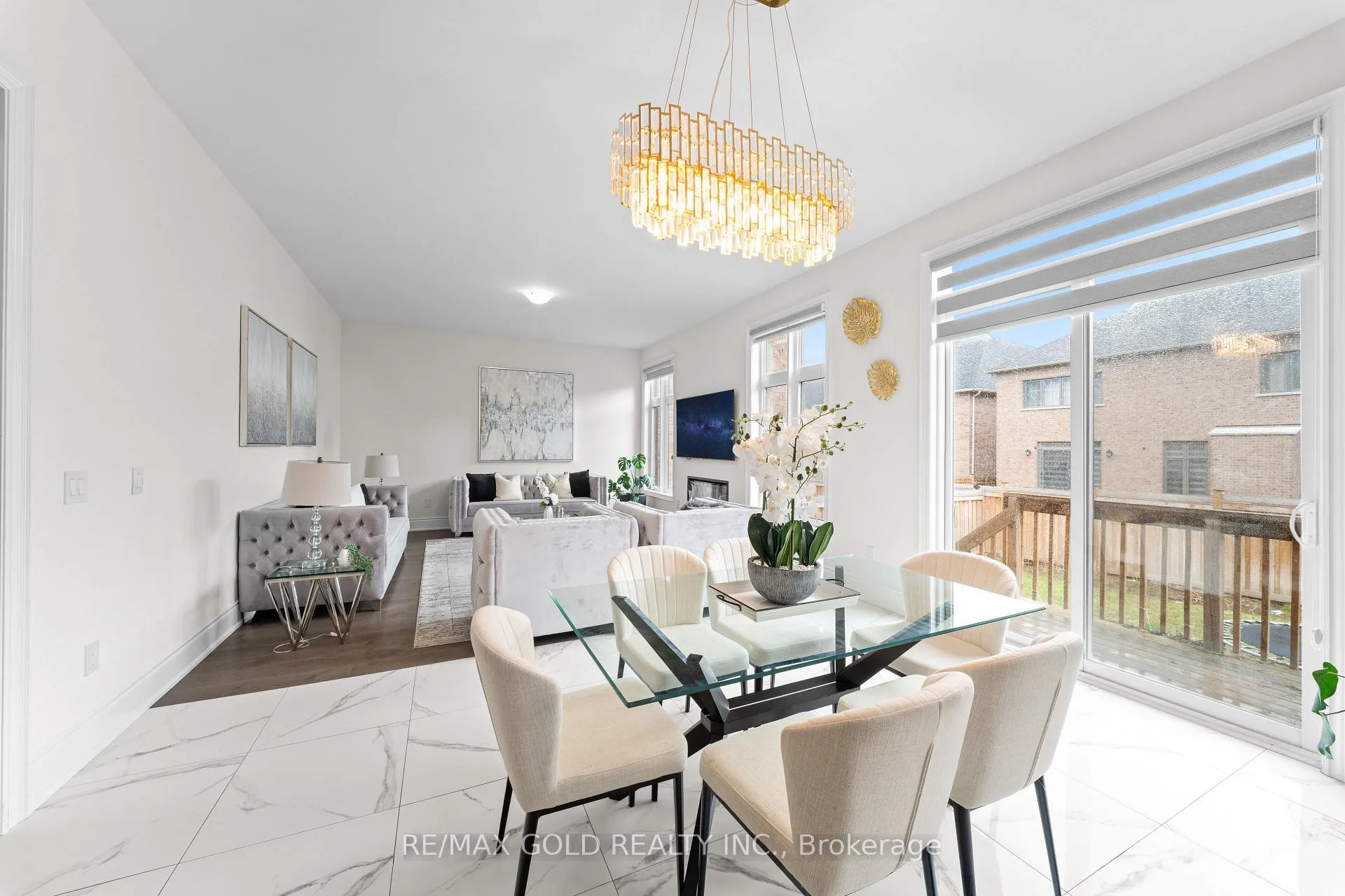 Photo 18 of 41 Daisy Meadow Crescent, Caledon, Caledon East — HOMEH