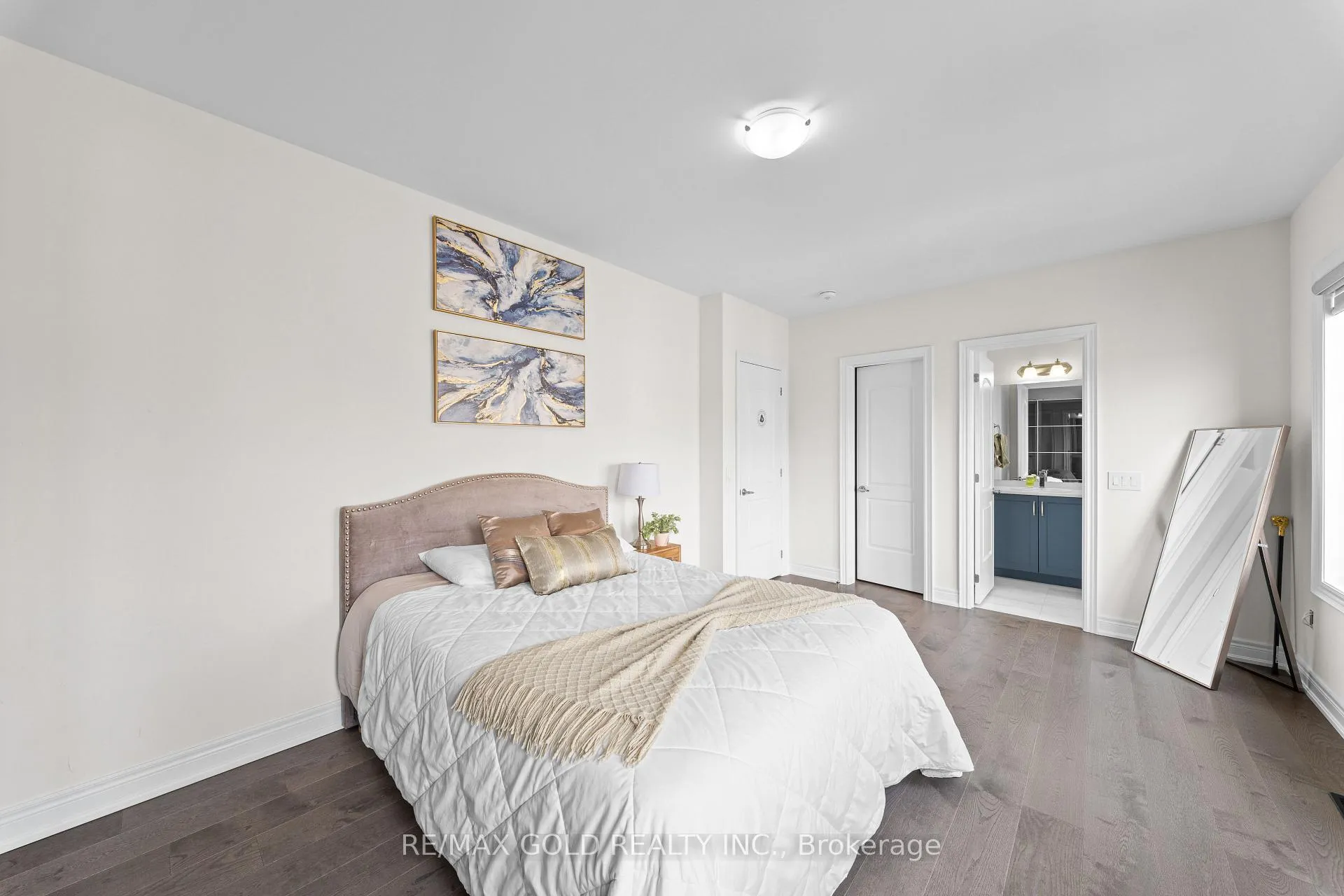 Photo 31 of 41 Daisy Meadow Crescent, Caledon, Caledon East — HOMEH