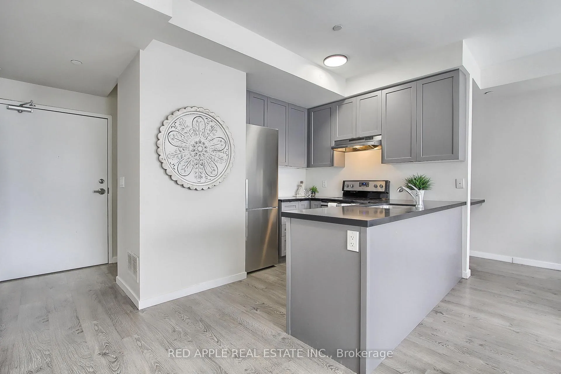 Photo 2 of Unit 110, 600 Alex Gardner Circle, Aurora, Aurora Village — HOMEH