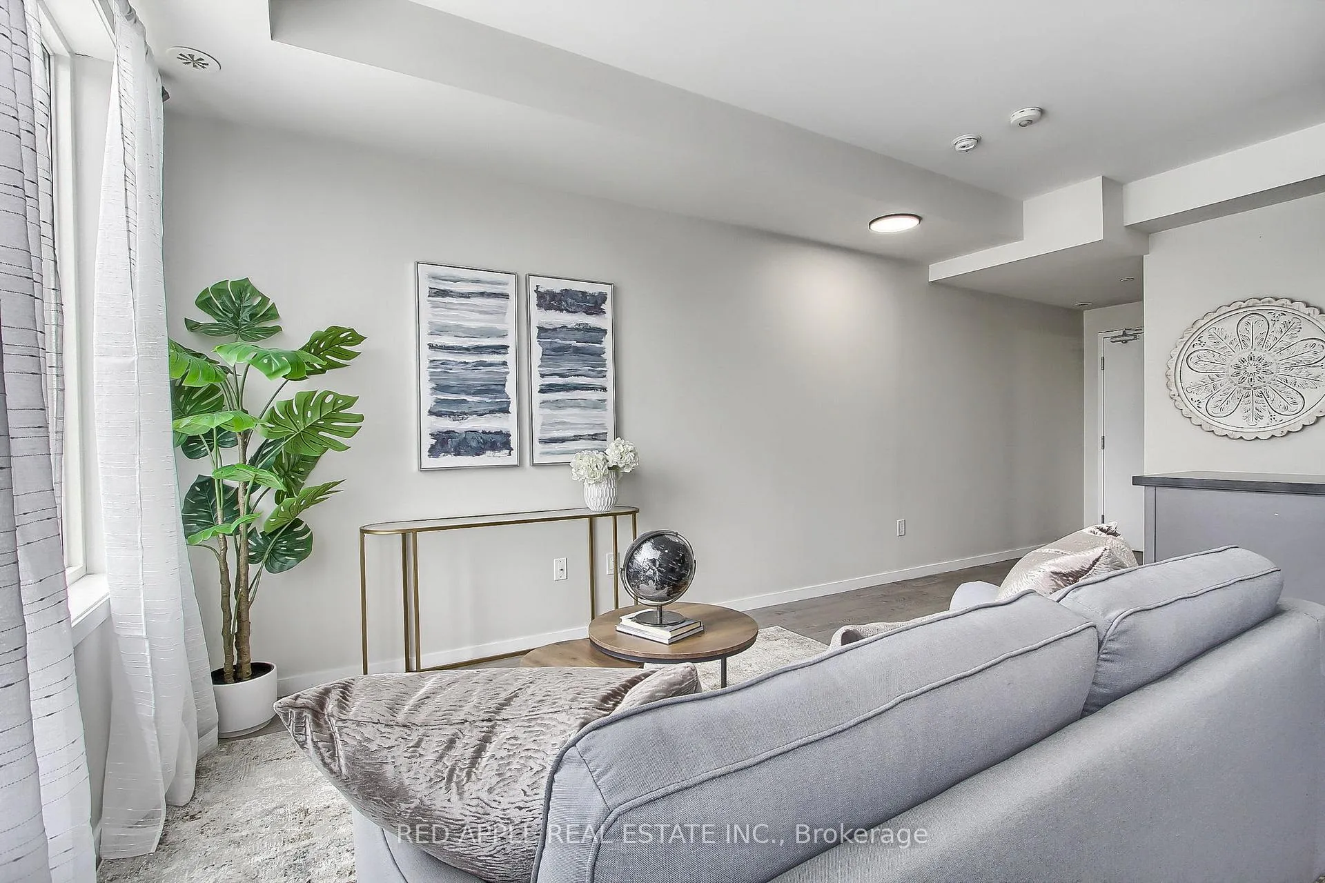 Photo 4 of Unit 110, 600 Alex Gardner Circle, Aurora, Aurora Village — HOMEH