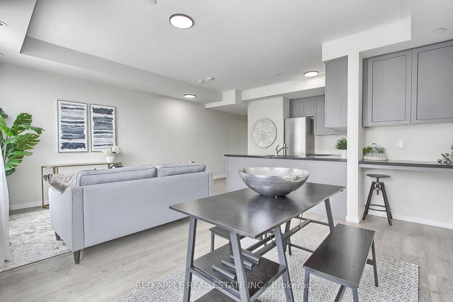 Photo 8 of Unit 110, 600 Alex Gardner Circle, Aurora, Aurora Village — HOMEH