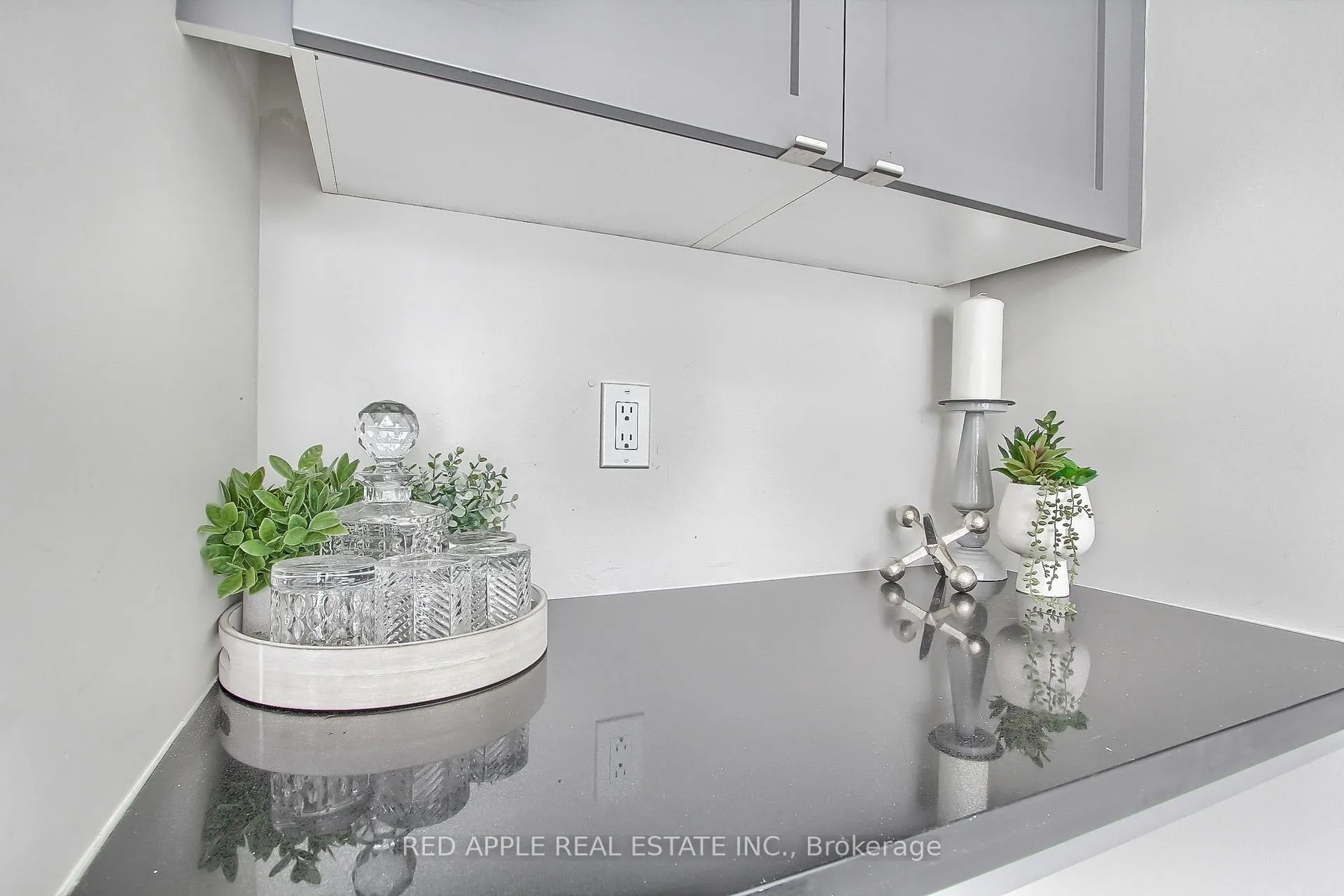 Photo 10 of Unit 110, 600 Alex Gardner Circle, Aurora, Aurora Village — HOMEH
