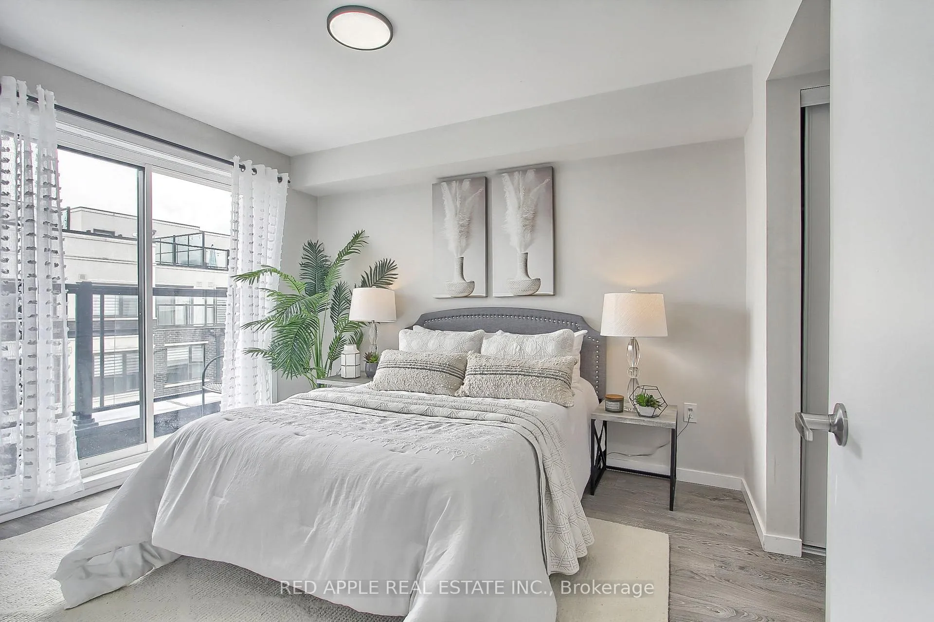 Photo 11 of Unit 110, 600 Alex Gardner Circle, Aurora, Aurora Village — HOMEH