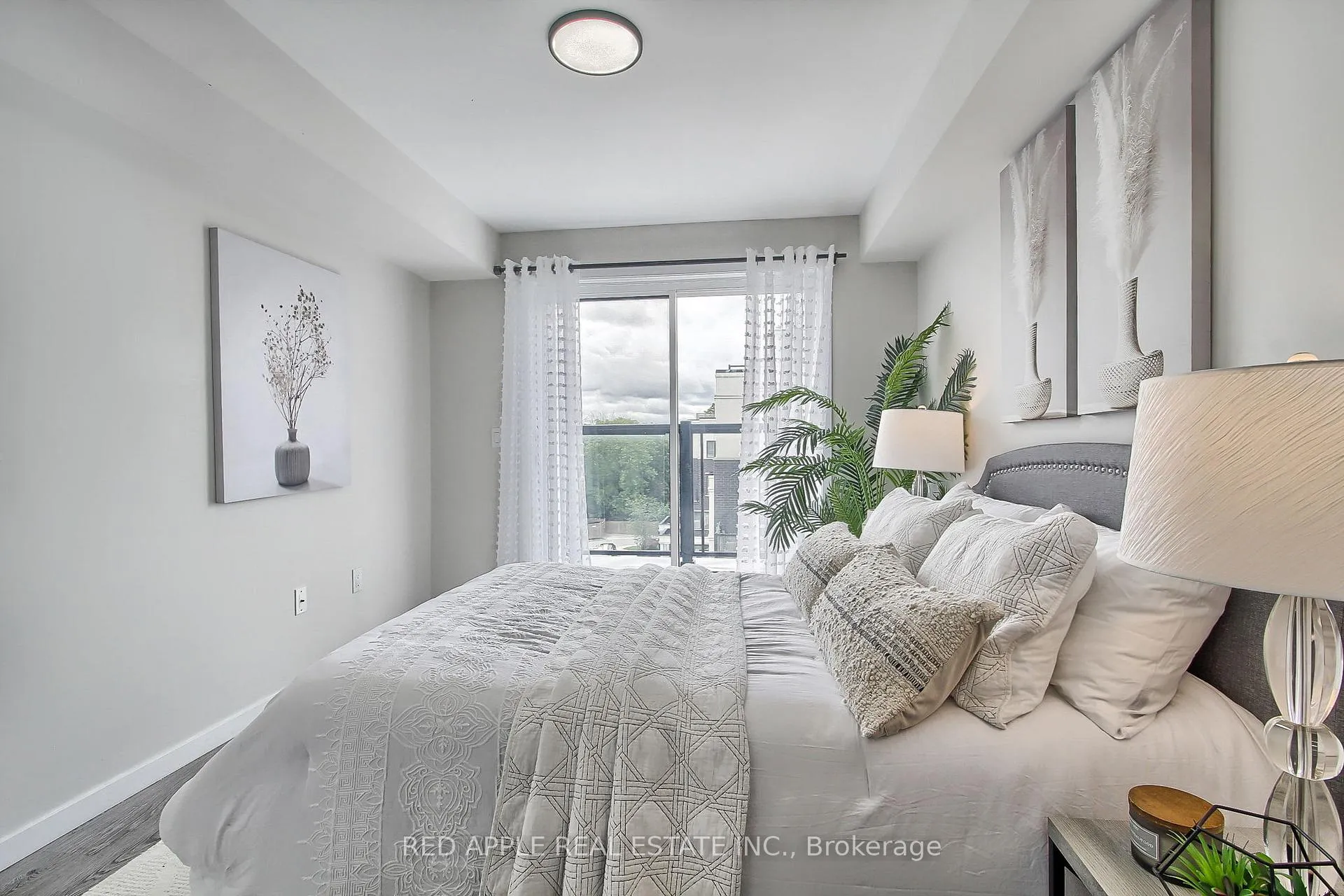 Photo 12 of Unit 110, 600 Alex Gardner Circle, Aurora, Aurora Village — HOMEH