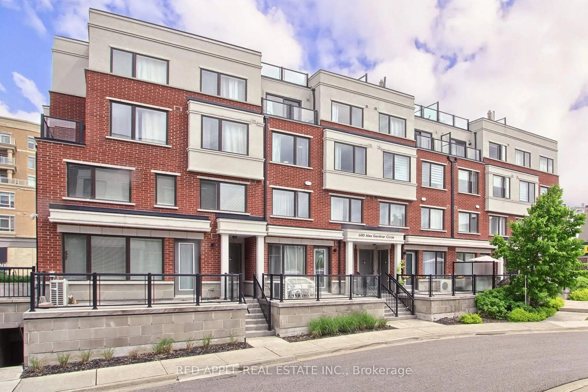Photo 23 of Unit 110, 600 Alex Gardner Circle, Aurora, Aurora Village — HOMEH
