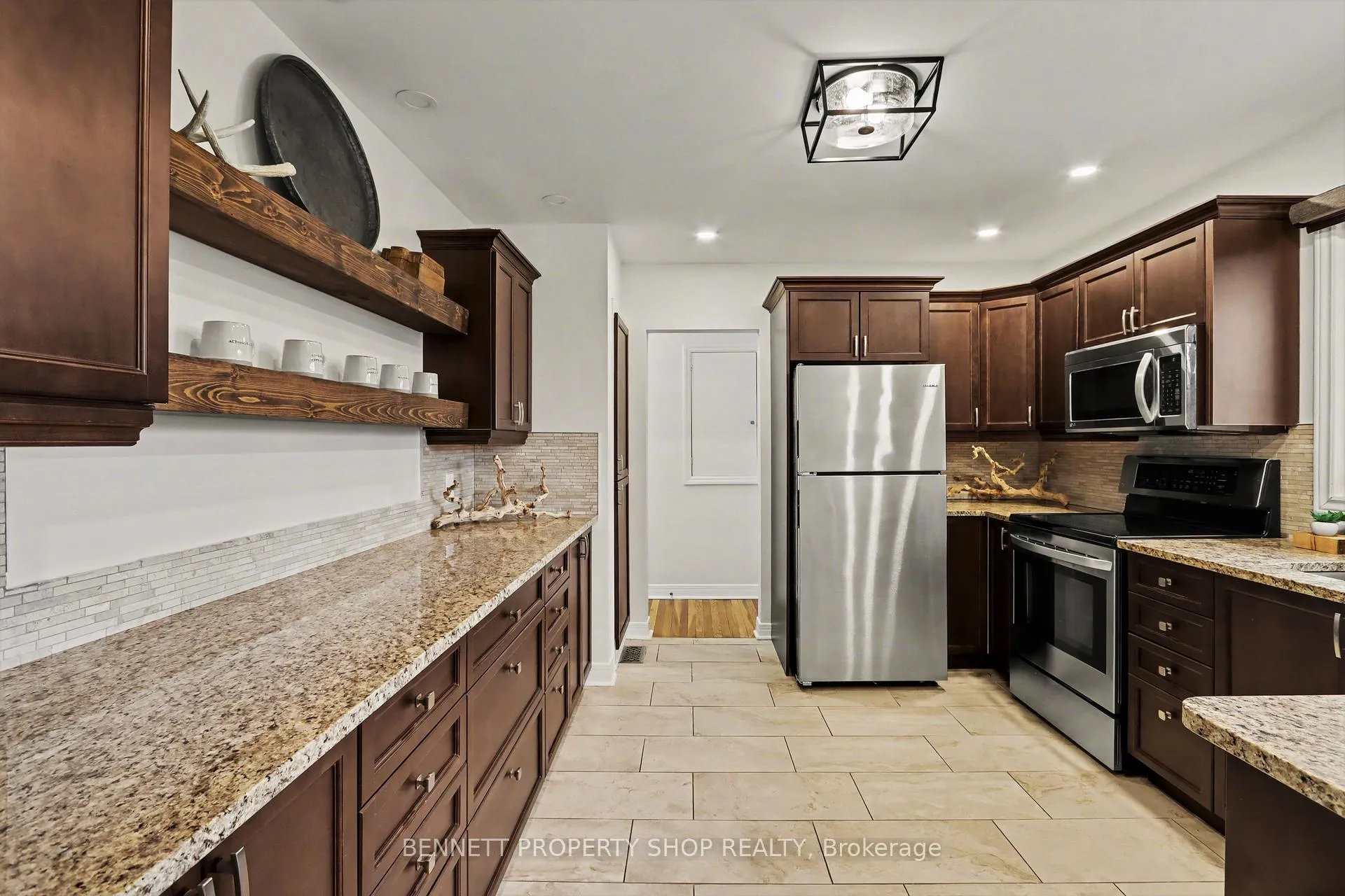 Photo 10 of 1202 Carp Road, Ottawa, Stittsville (Central) — HOMEH