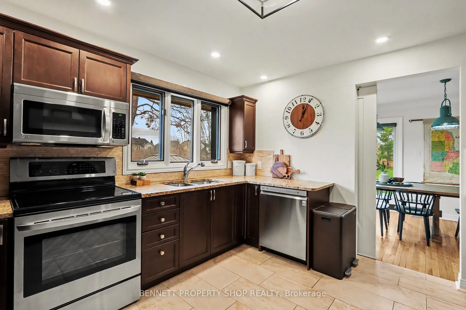 Photo 11 of 1202 Carp Road, Ottawa, Stittsville (Central) — HOMEH