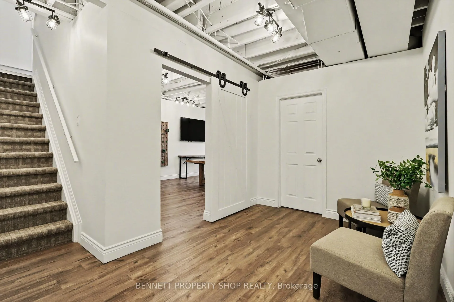 Photo 20 of 1202 Carp Road, Ottawa, Stittsville (Central) — HOMEH