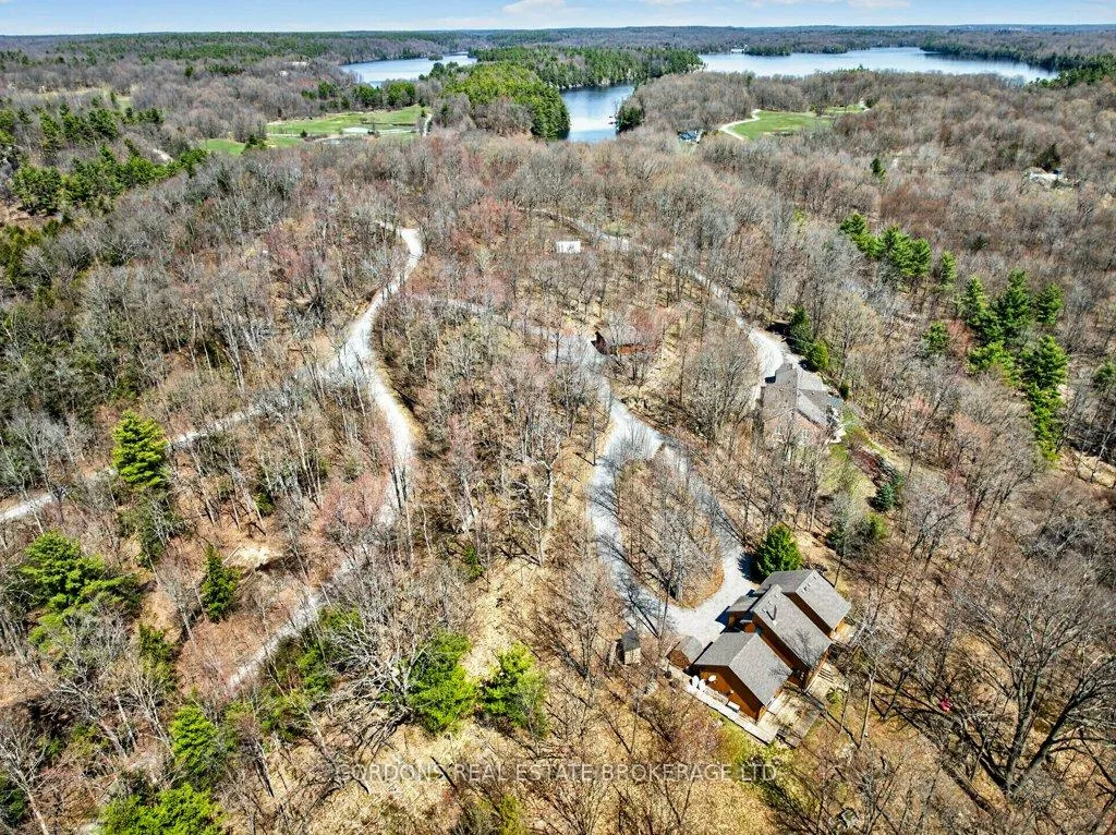 Photo 3 of 4820 Huntbach Lane, Frontenac, Frontenac South — HOMEH