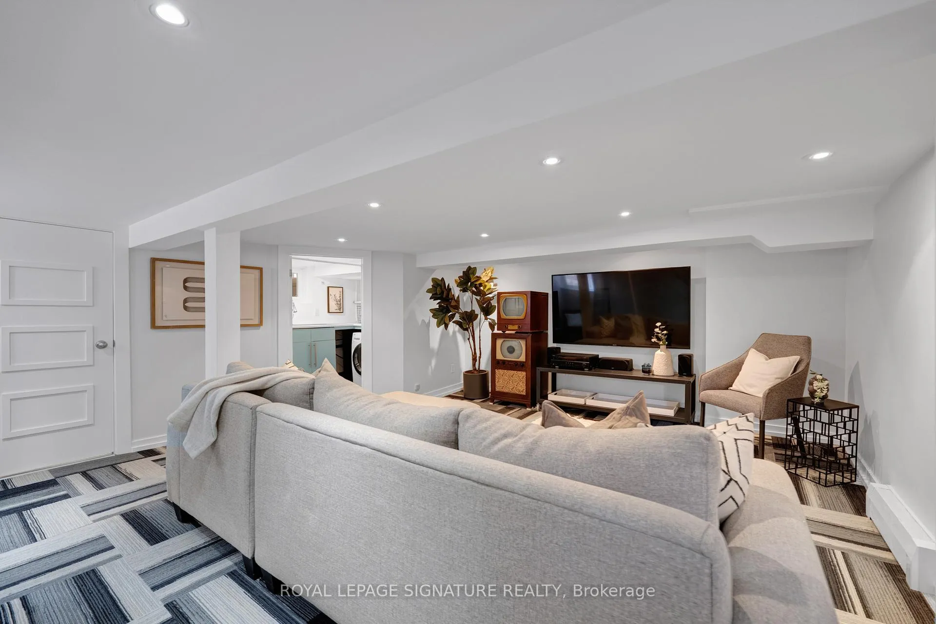 Photo 24 of 279 Brookdale Avenue, Toronto, Lawrence Park North — HOMEH