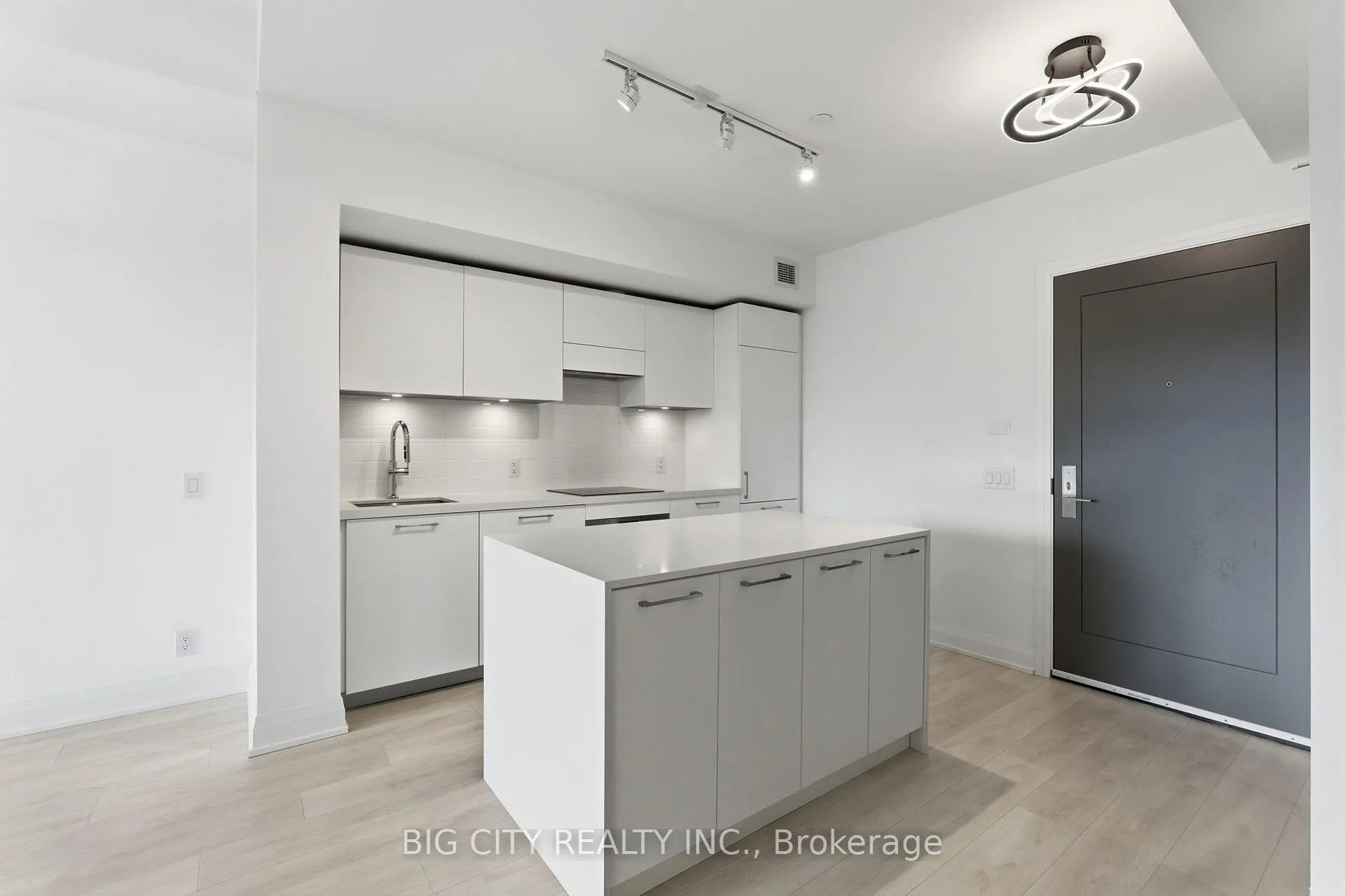 Photo 12 of Unit 618, 33 Frederick Todd Way, Toronto, Thorncliffe Park — HOMEH