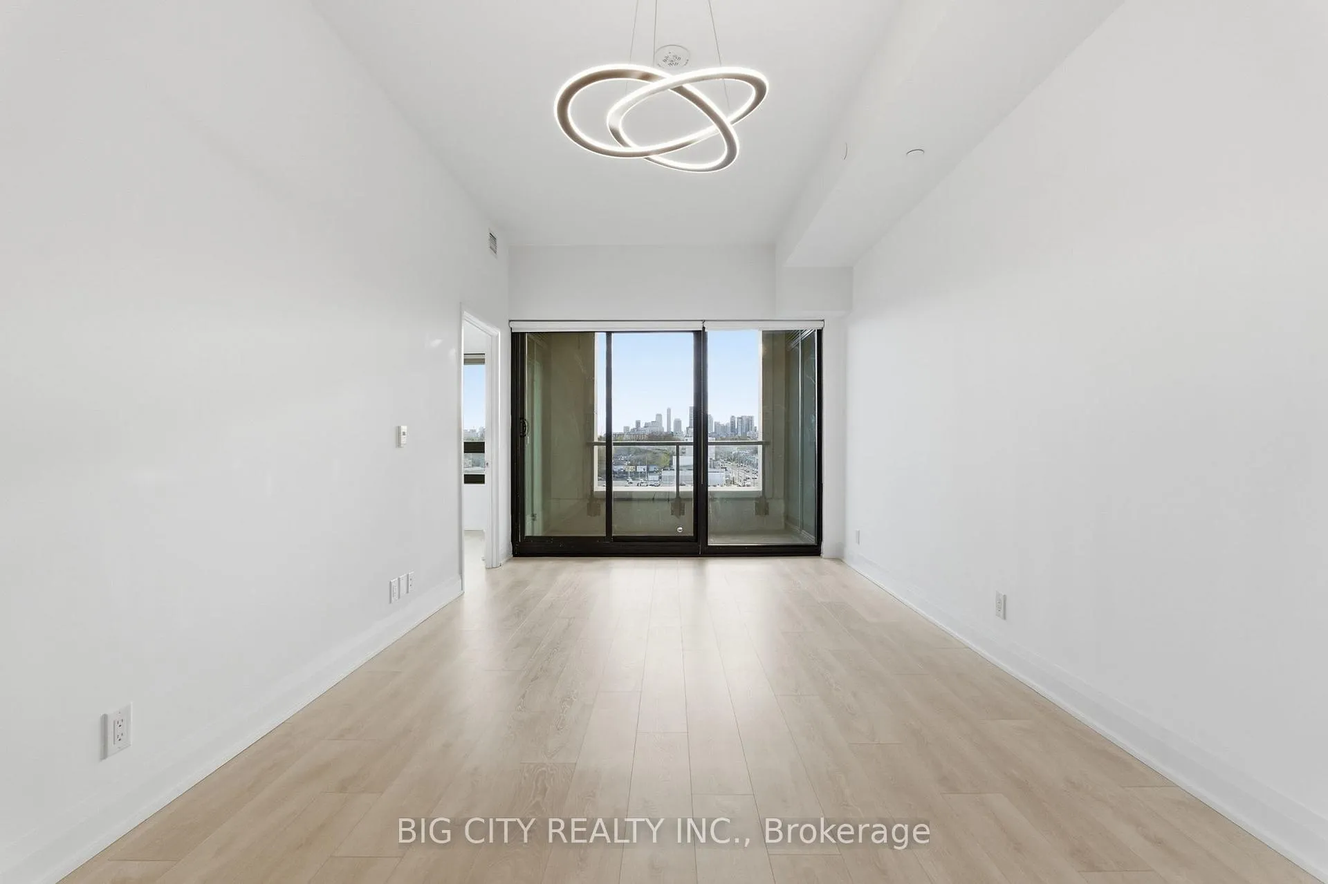 Photo 17 of Unit 618, 33 Frederick Todd Way, Toronto, Thorncliffe Park — HOMEH
