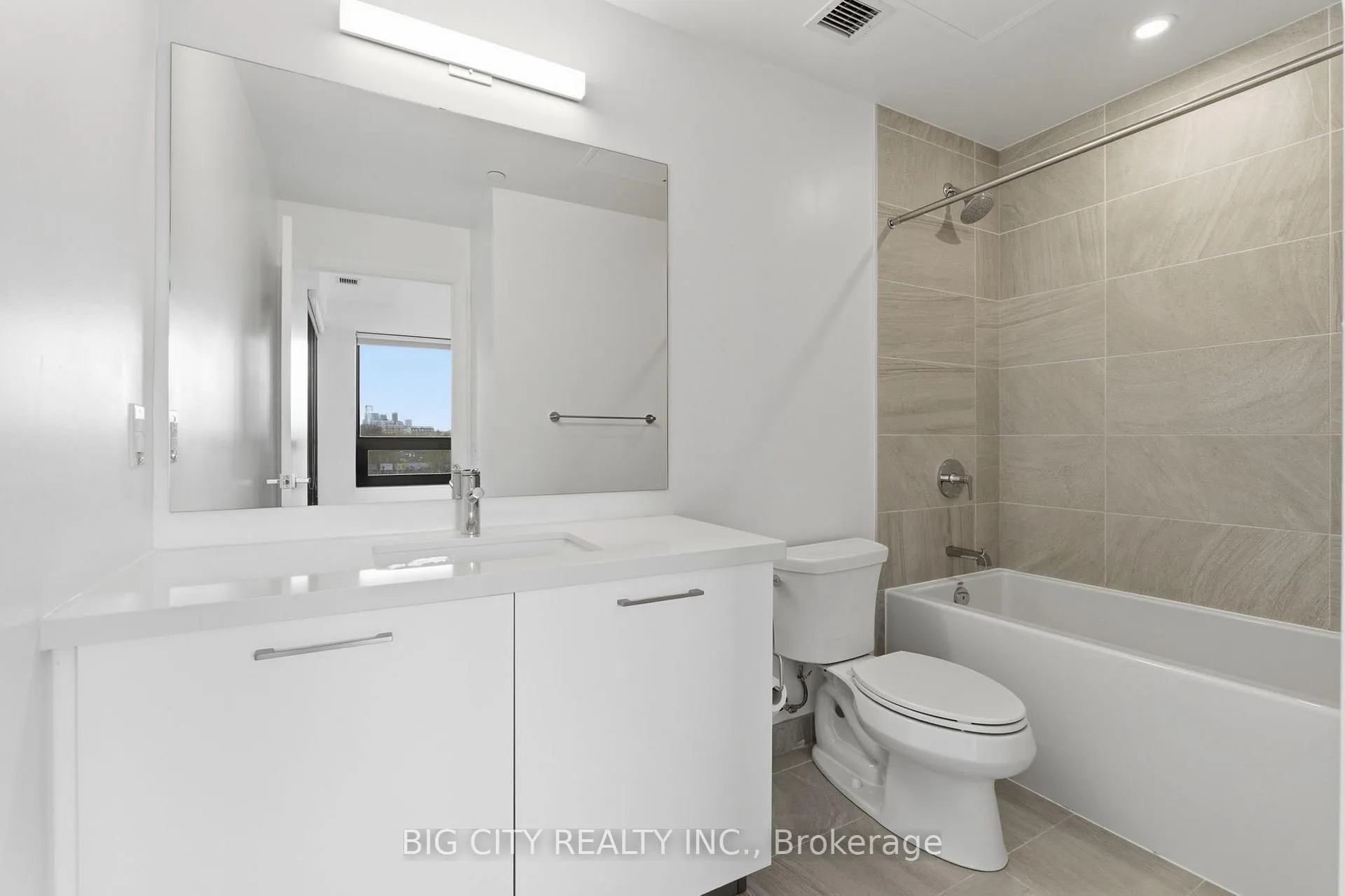 Photo 27 of Unit 618, 33 Frederick Todd Way, Toronto, Thorncliffe Park — HOMEH
