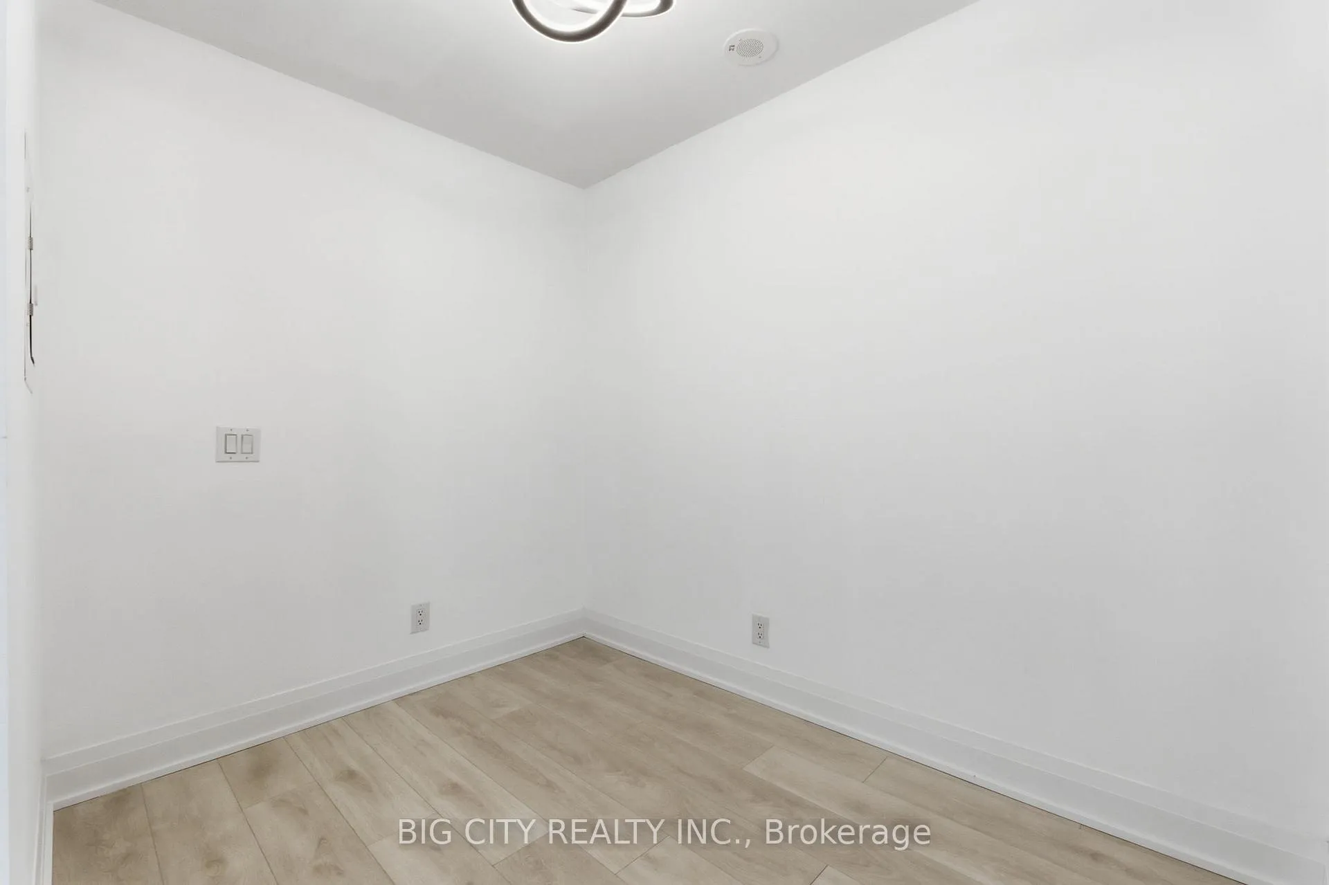 Photo 29 of Unit 618, 33 Frederick Todd Way, Toronto, Thorncliffe Park — HOMEH