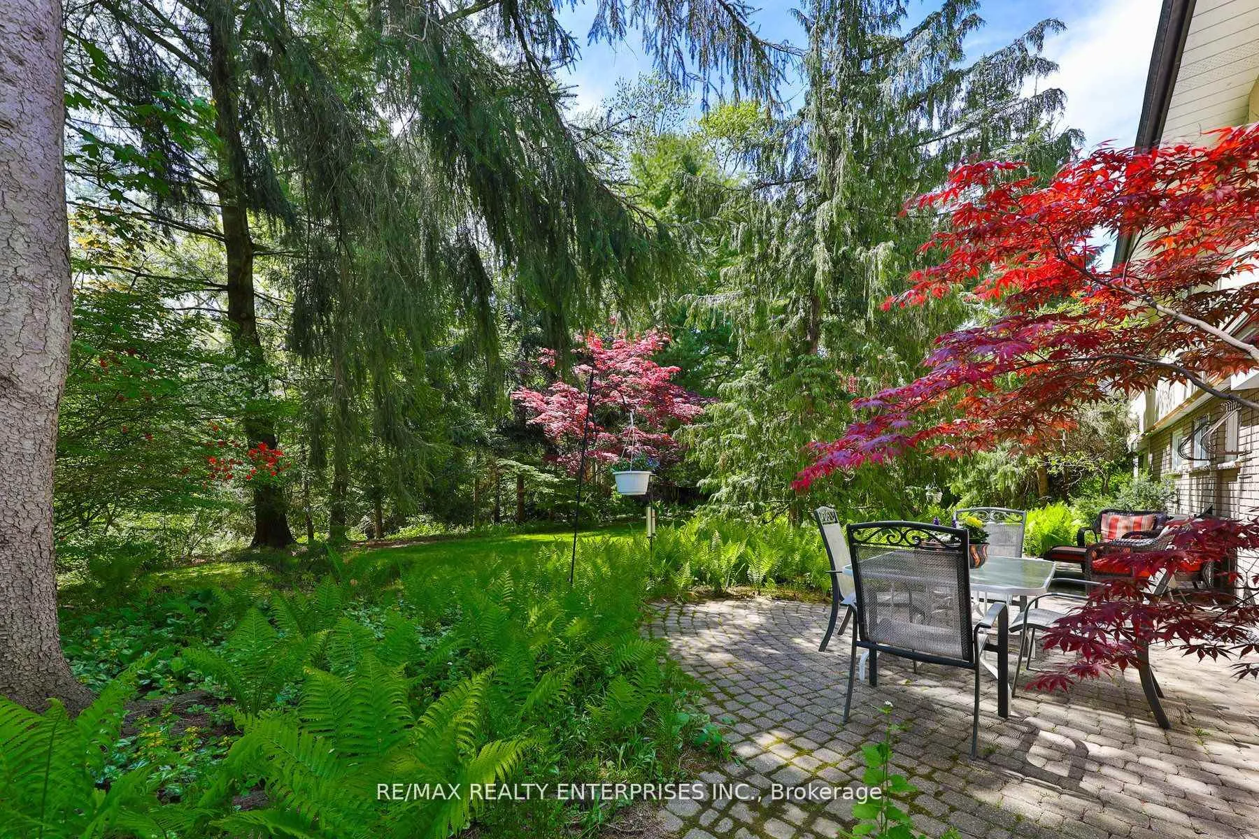 Photo 12 of 1364 Avonbridge Drive, Mississauga, Mineola — HOMEH