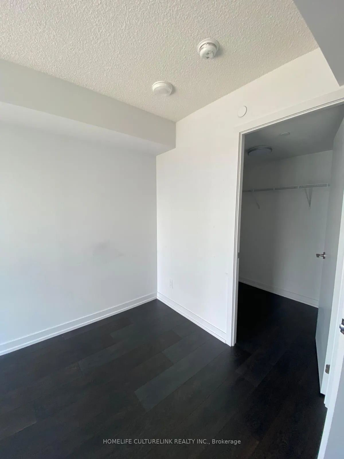 Photo 2 of Unit 2204, 125 Redpath Avenue, Toronto, Mount Pleasant West — HOMEH