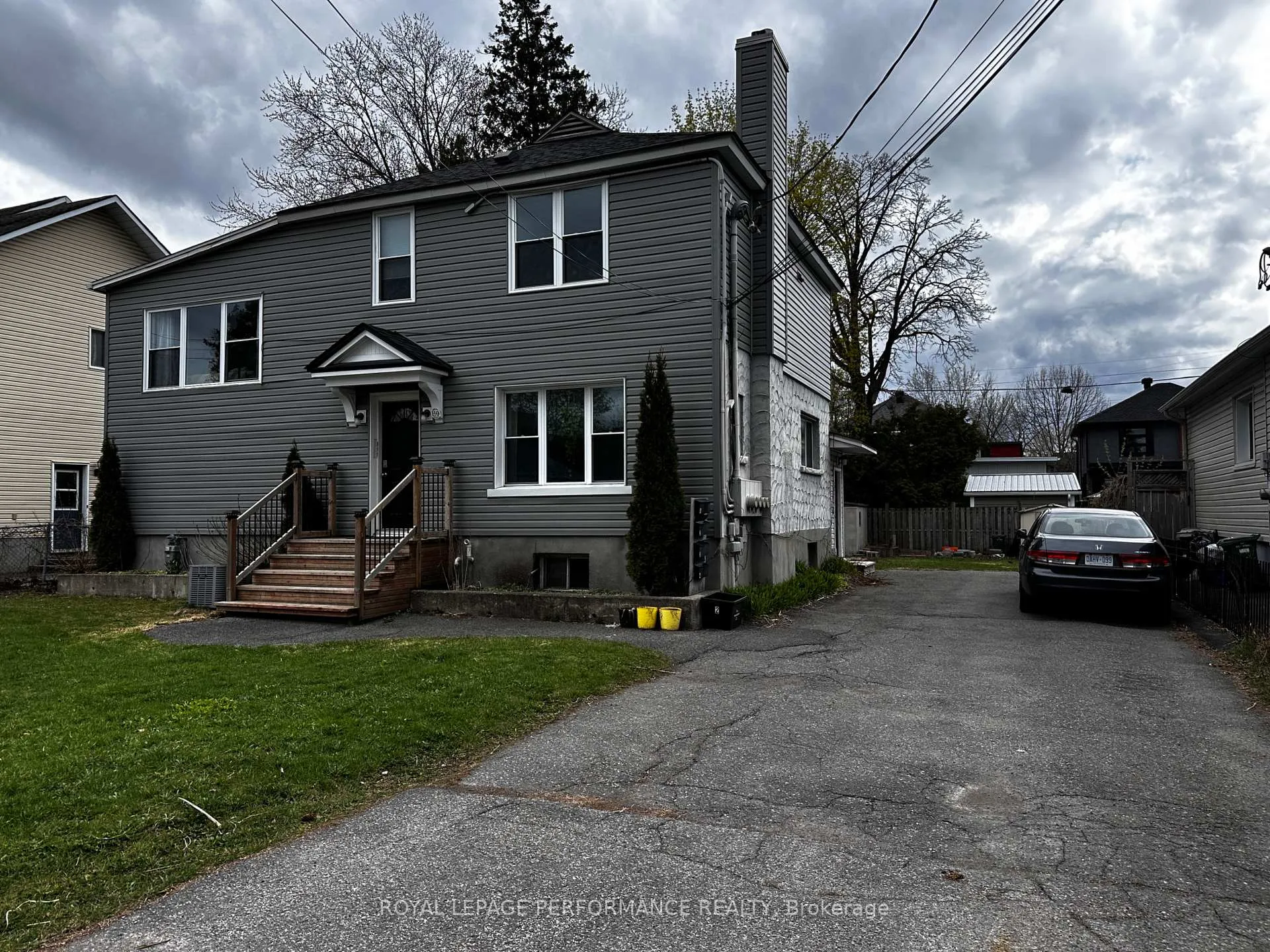 Photo 1 of Unit 4, 110 Glynn Avenue, Ottawa, Overbrook — HOMEH