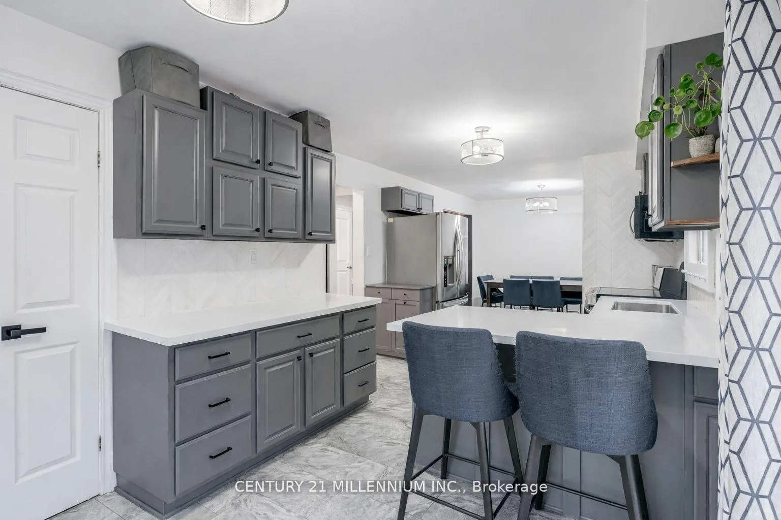 Photo 14 of 28 Bristol Avenue, Brampton, Northwood Park — HOMEH