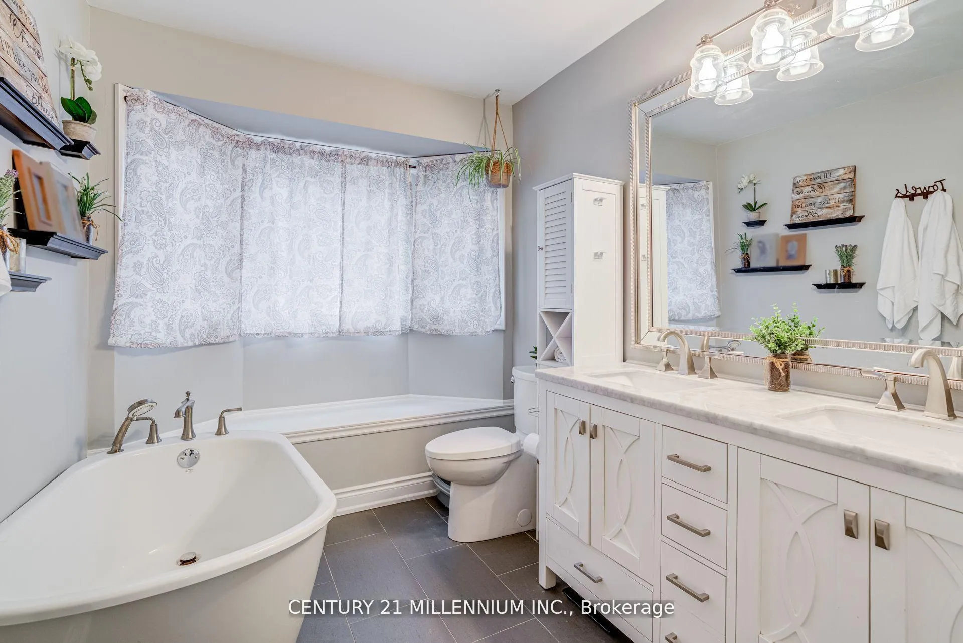Photo 20 of 28 Bristol Avenue, Brampton, Northwood Park — HOMEH