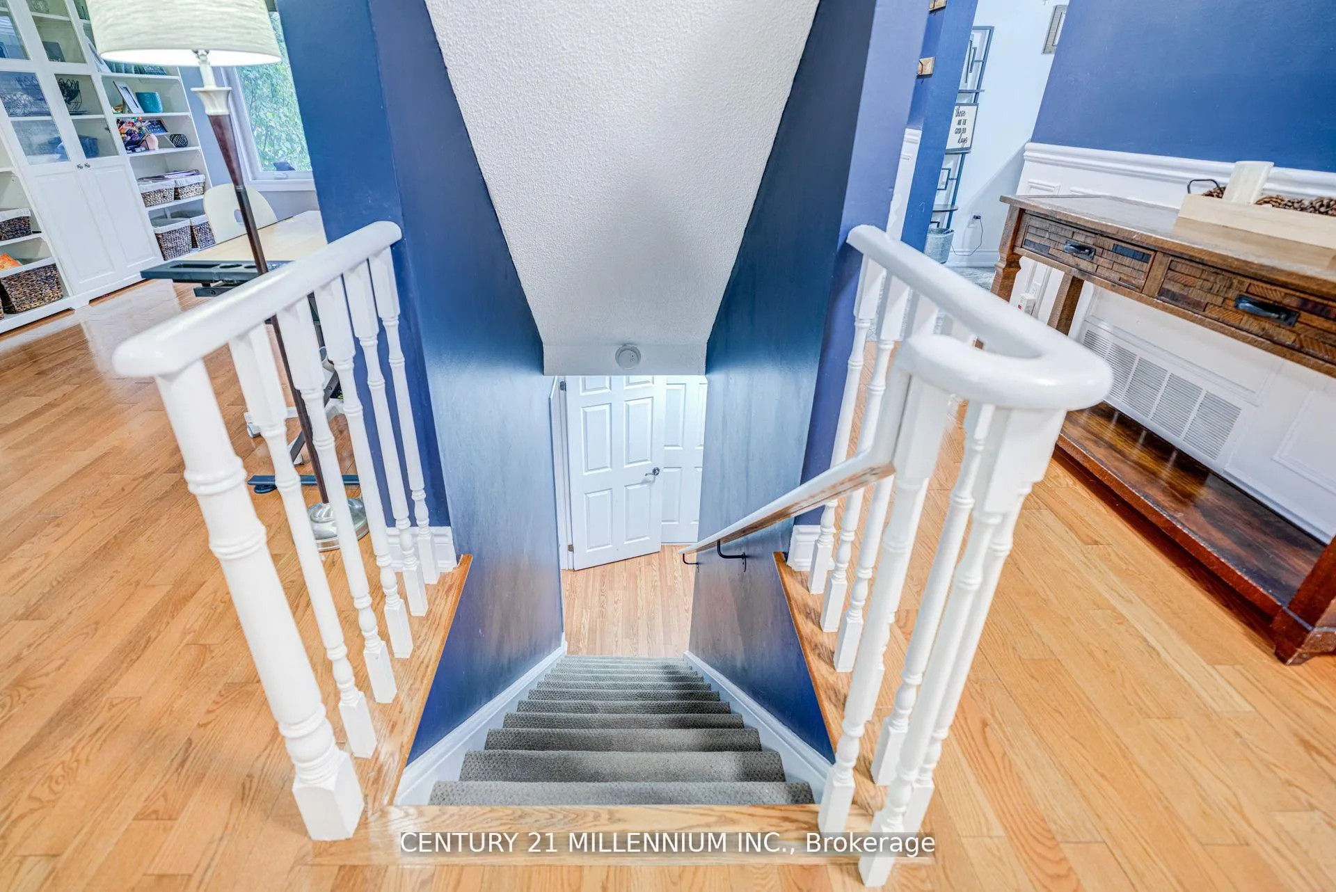 Photo 25 of 28 Bristol Avenue, Brampton, Northwood Park — HOMEH