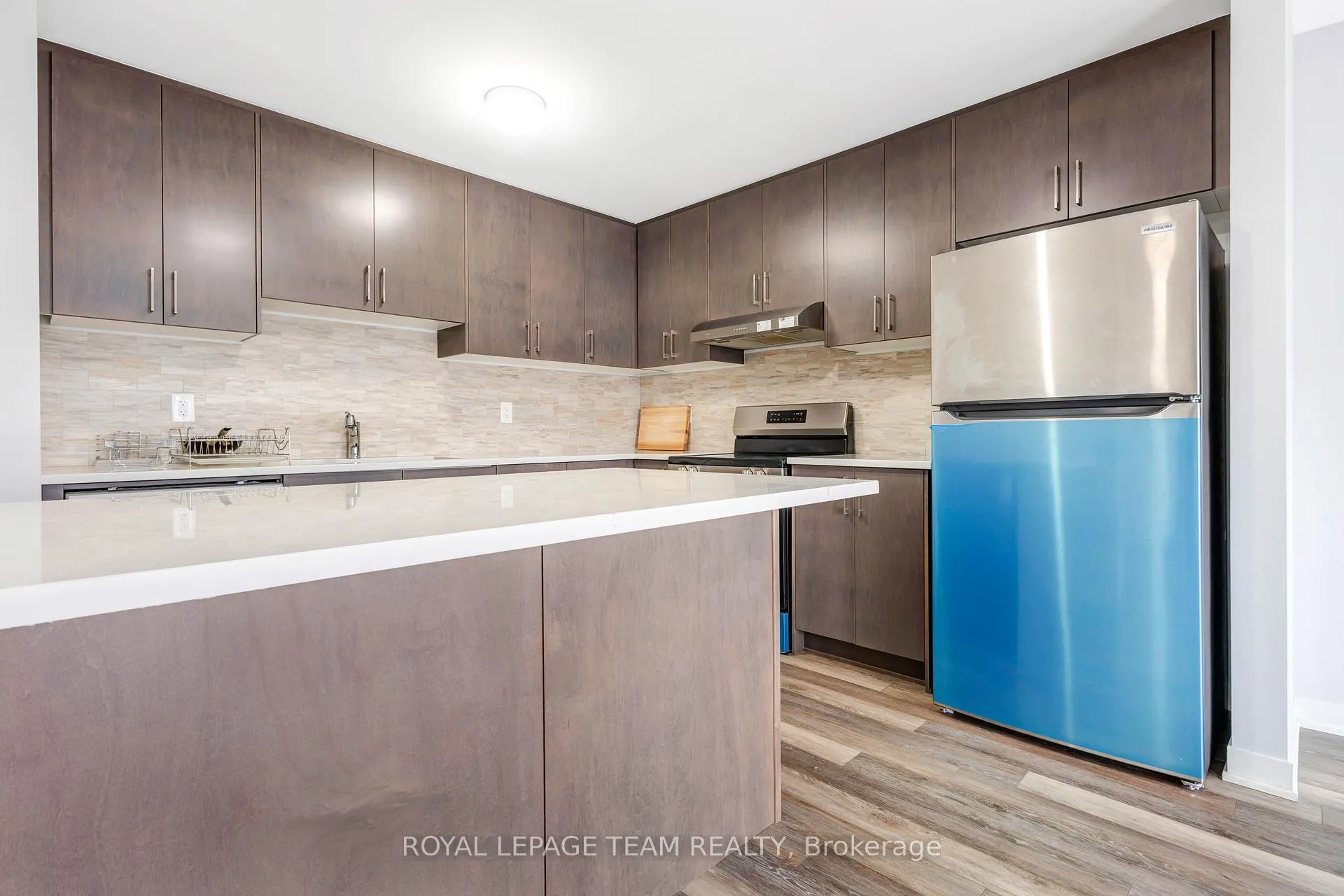 Photo 9 of 1018 Parnian Private, Ottawa, Barrhaven - Half Moon Bay — HOMEH
