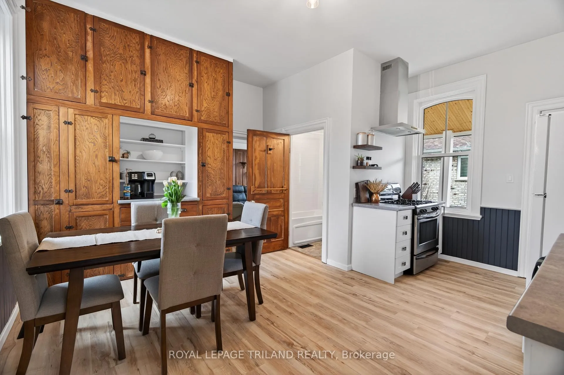 Photo 5 of 492 Victoria Street, Warwick, Watford — HOMEH