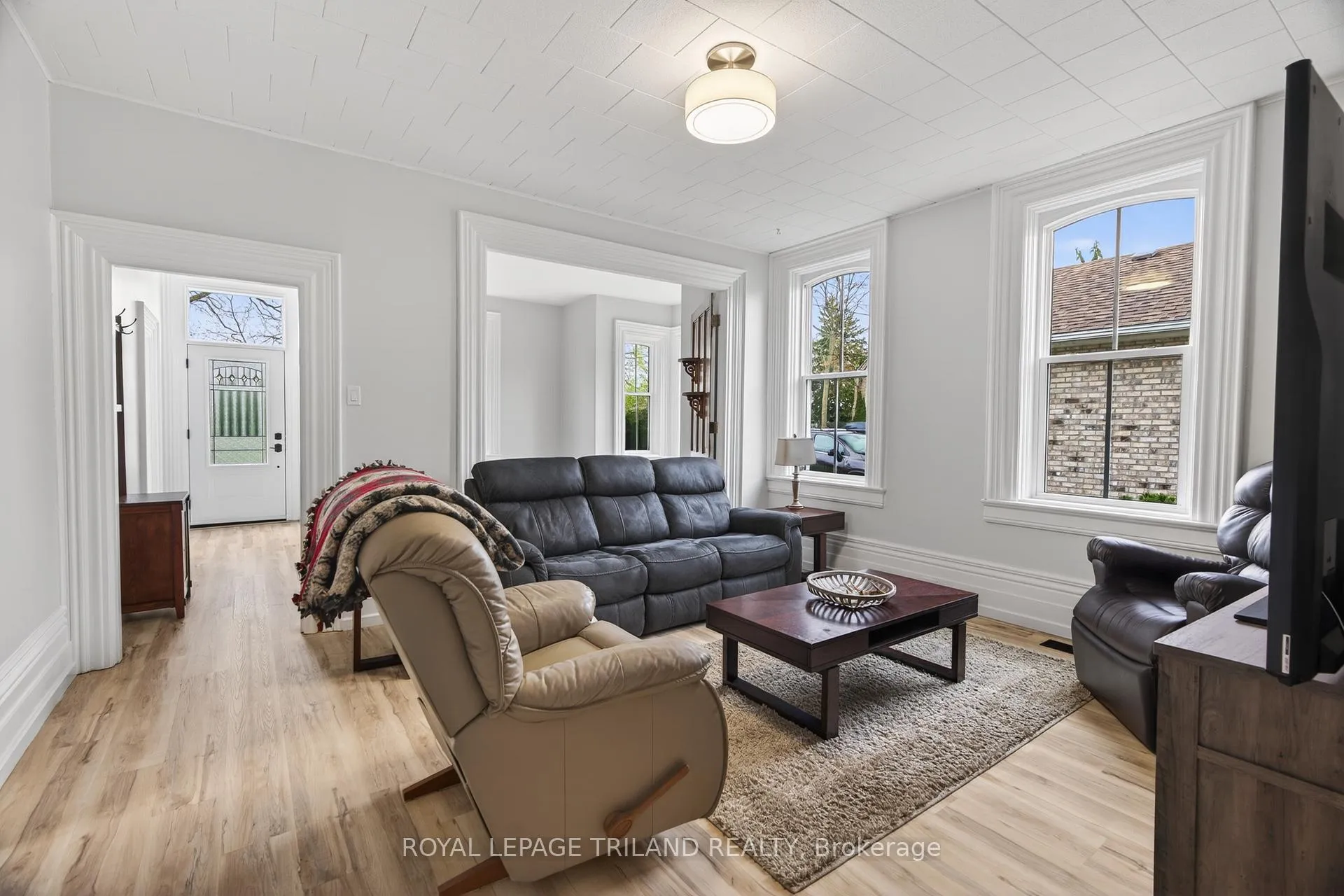Photo 11 of 492 Victoria Street, Warwick, Watford — HOMEH