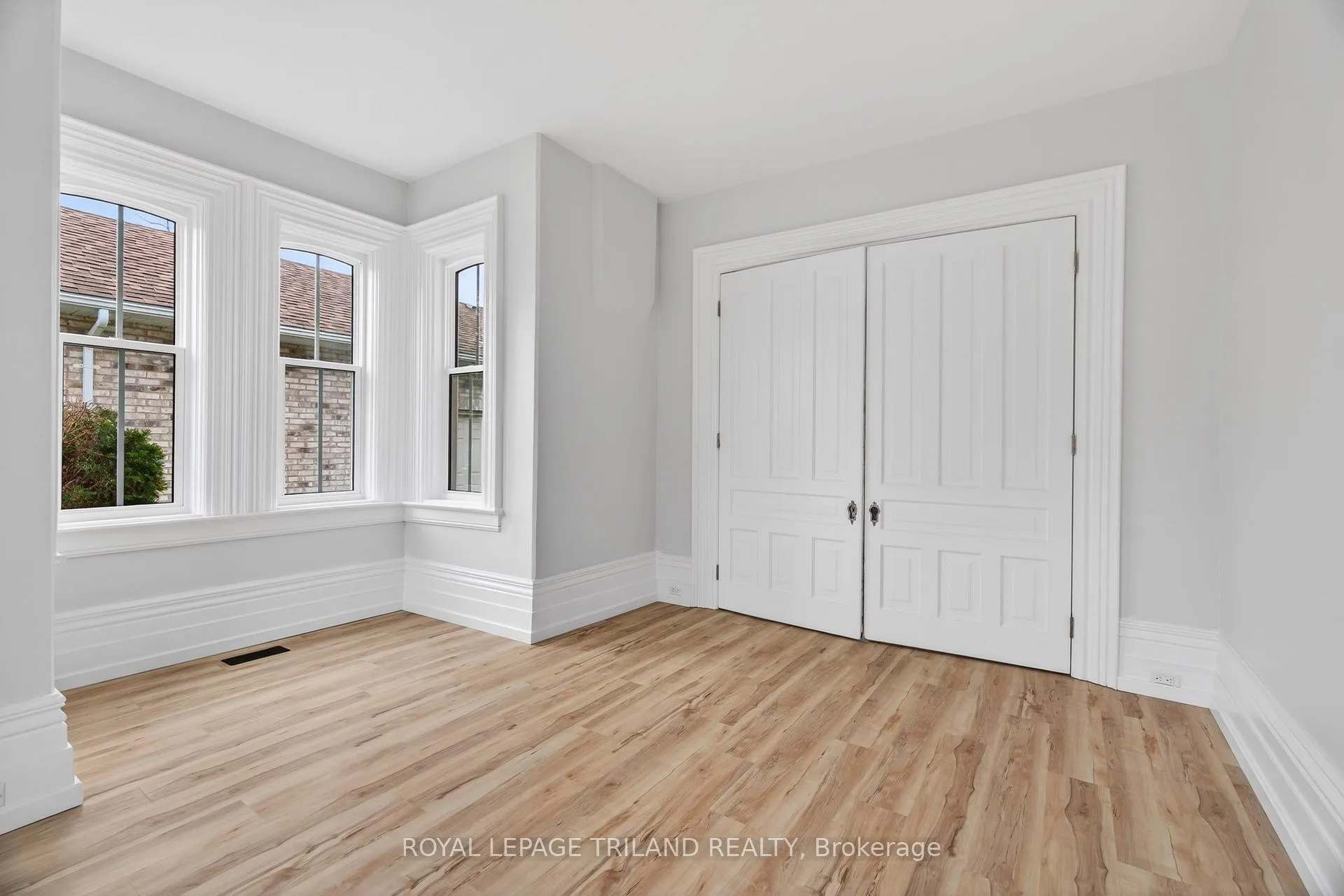 Photo 14 of 492 Victoria Street, Warwick, Watford — HOMEH