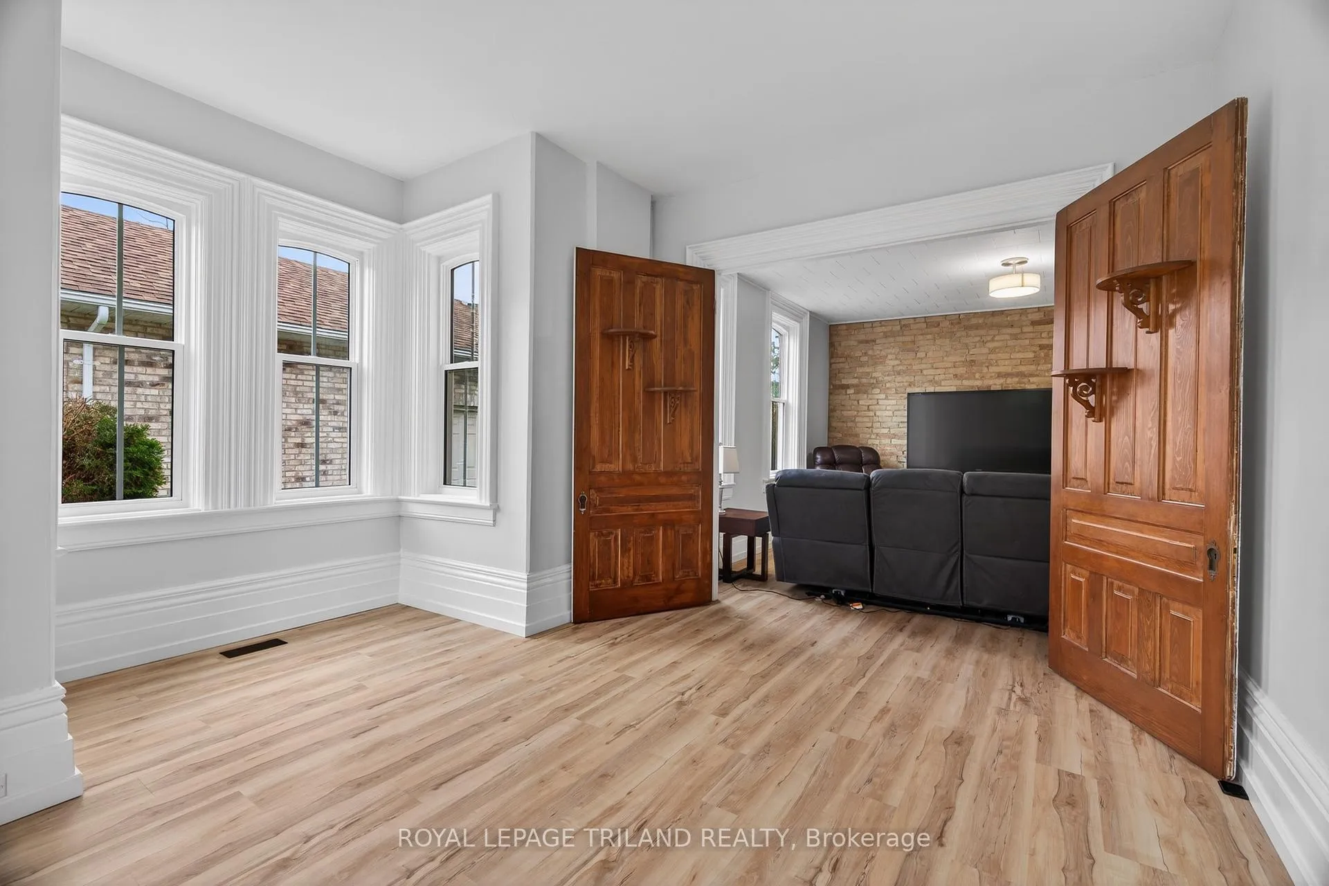 Photo 16 of 492 Victoria Street, Warwick, Watford — HOMEH