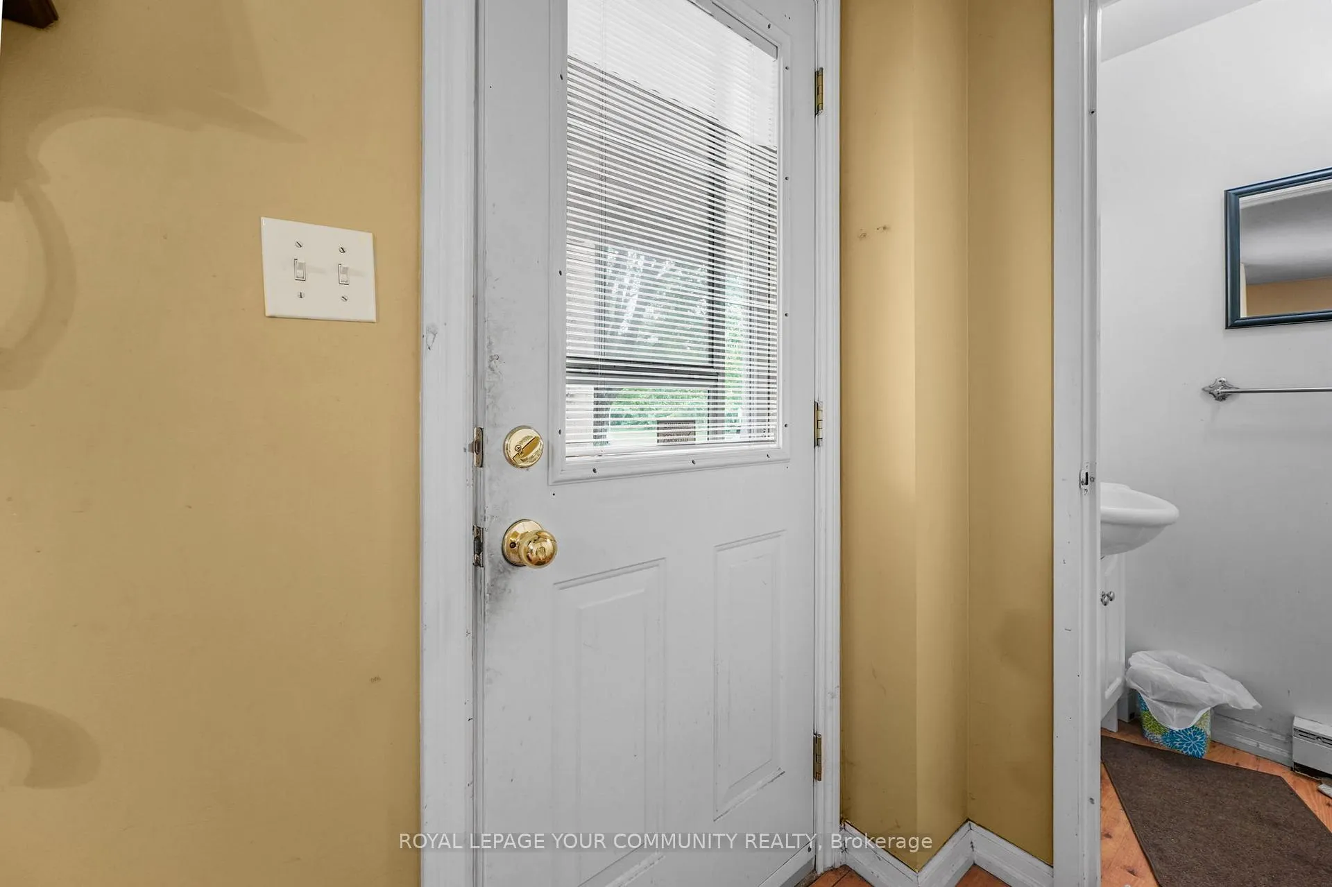 Photo 3 of Unit J, 651 Albert Street, Waterloo — HOMEH