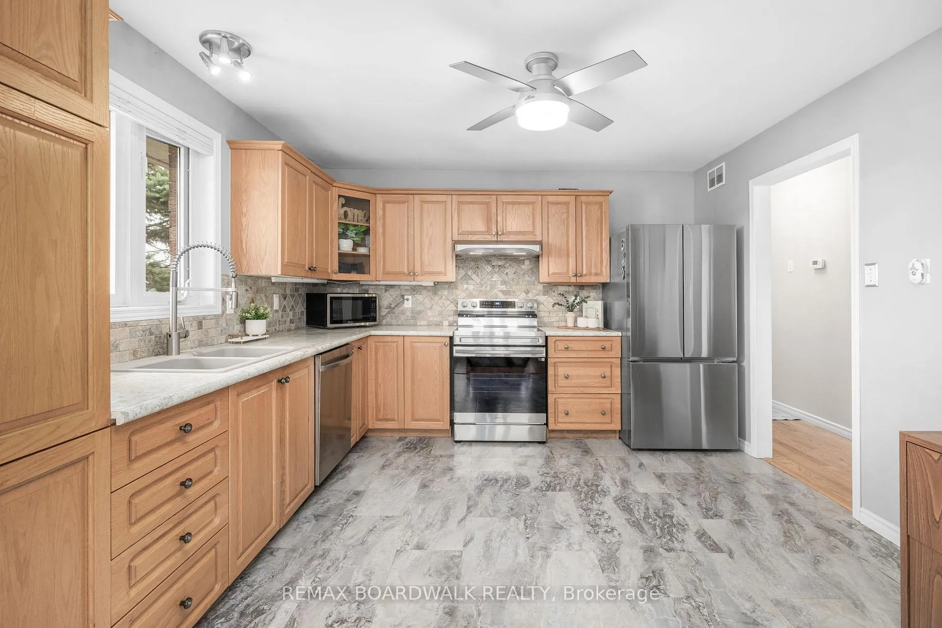 Photo 18 of 14 Davis Lane, Rideau Lakes, Rideau Lakes (South Elmsley) Twp — HOMEH