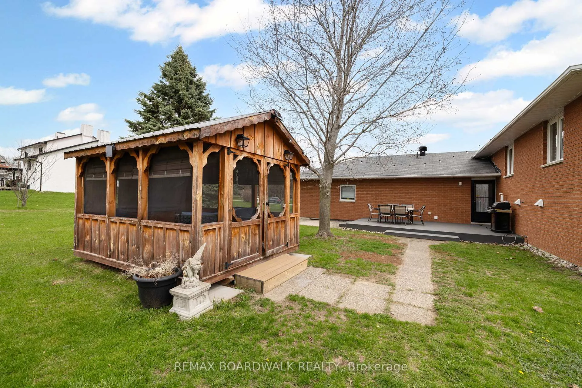 Photo 39 of 14 Davis Lane, Rideau Lakes, Rideau Lakes (South Elmsley) Twp — HOMEH
