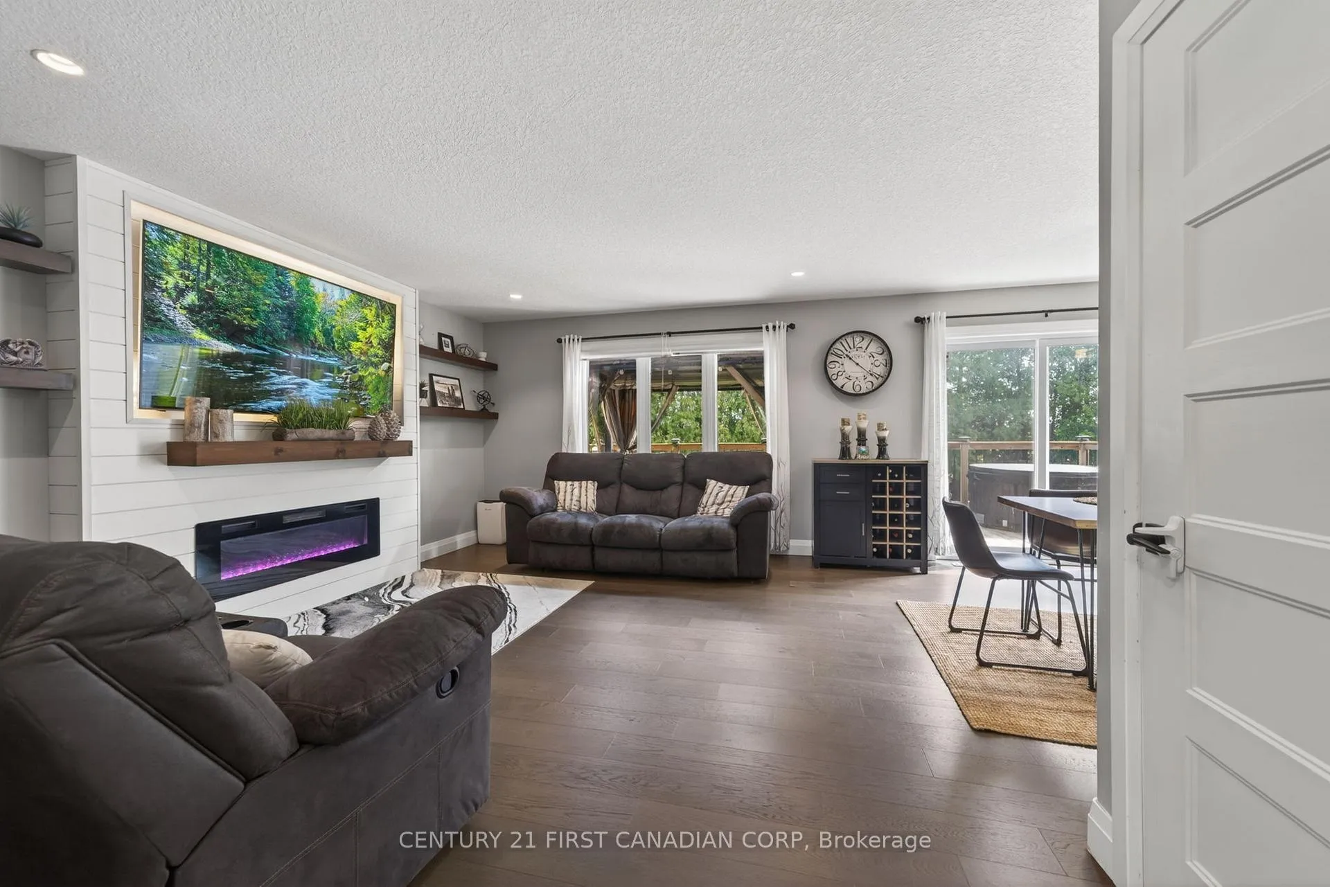 Photo 12 of 62 Abbott Street, Strathroy-Caradoc, SE — HOMEH