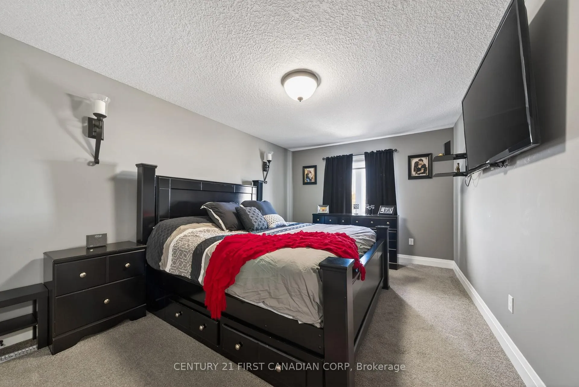 Photo 19 of 62 Abbott Street, Strathroy-Caradoc, SE — HOMEH